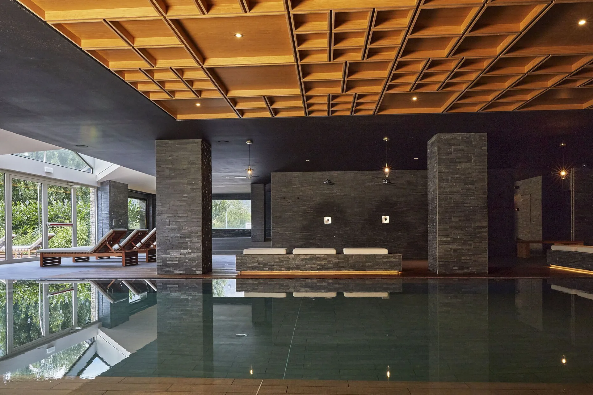 Lodge Park Hotel — pool