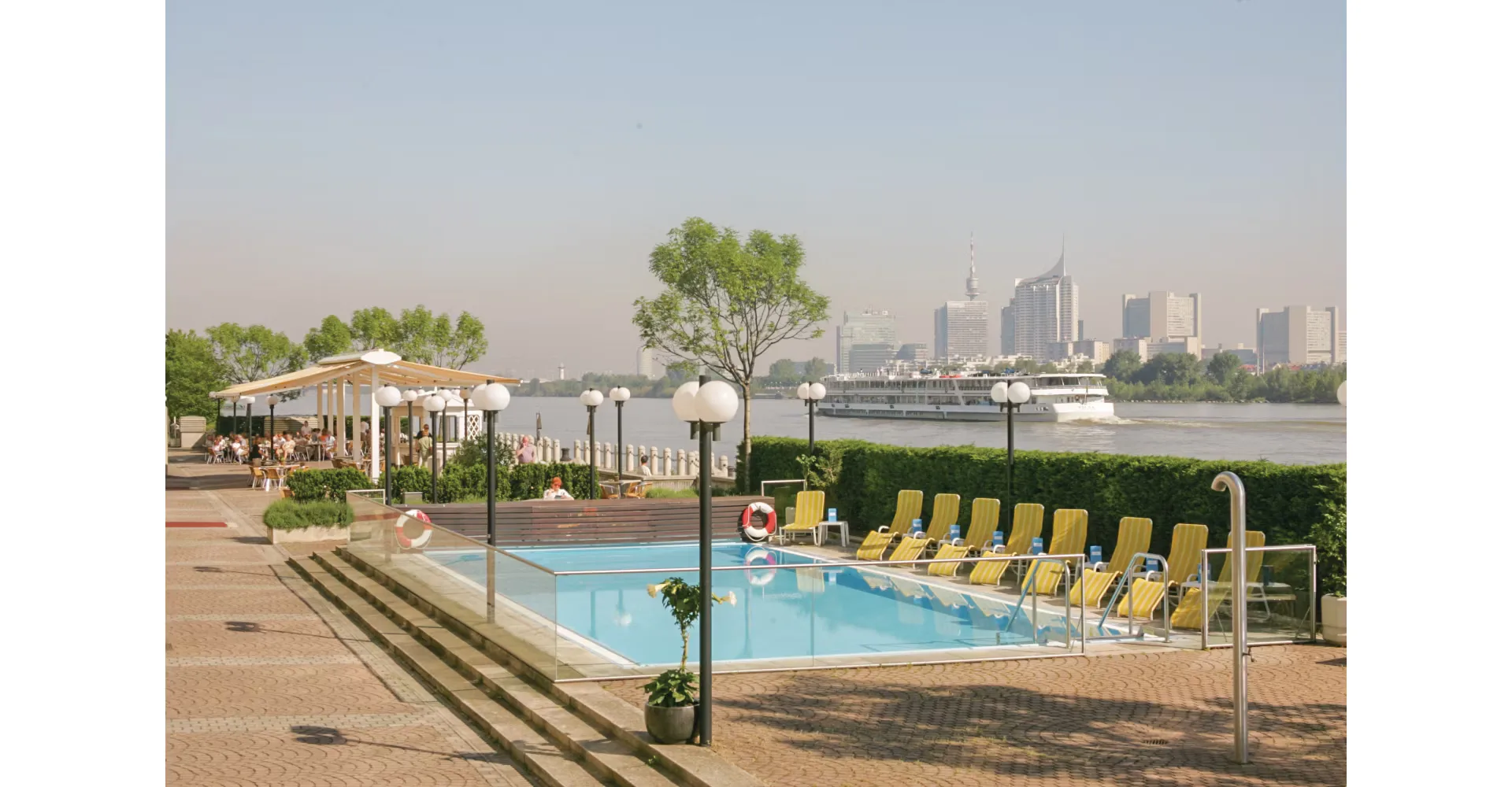 Hilton Vienna Danube Waterfront