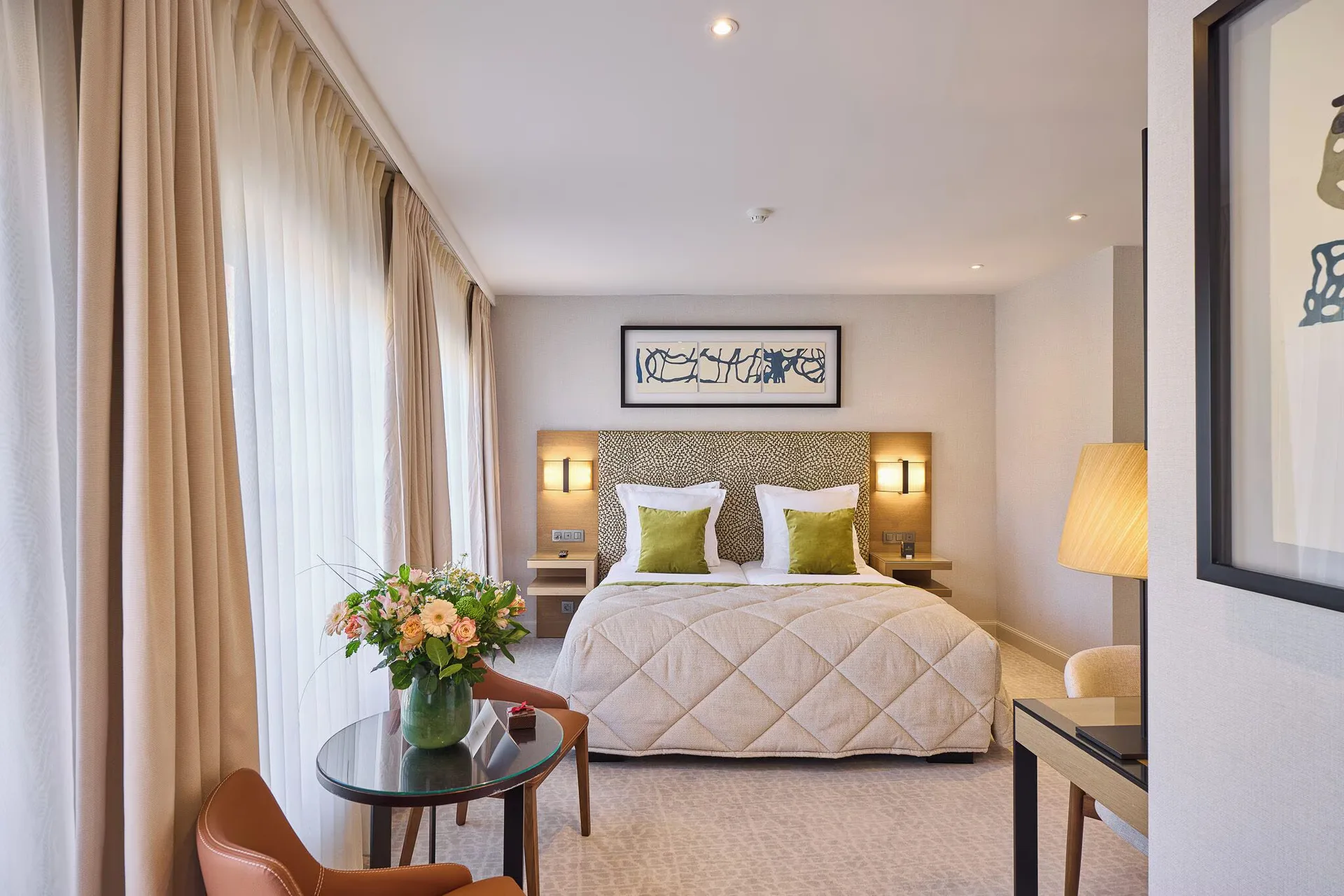 Hotel Aragon — room