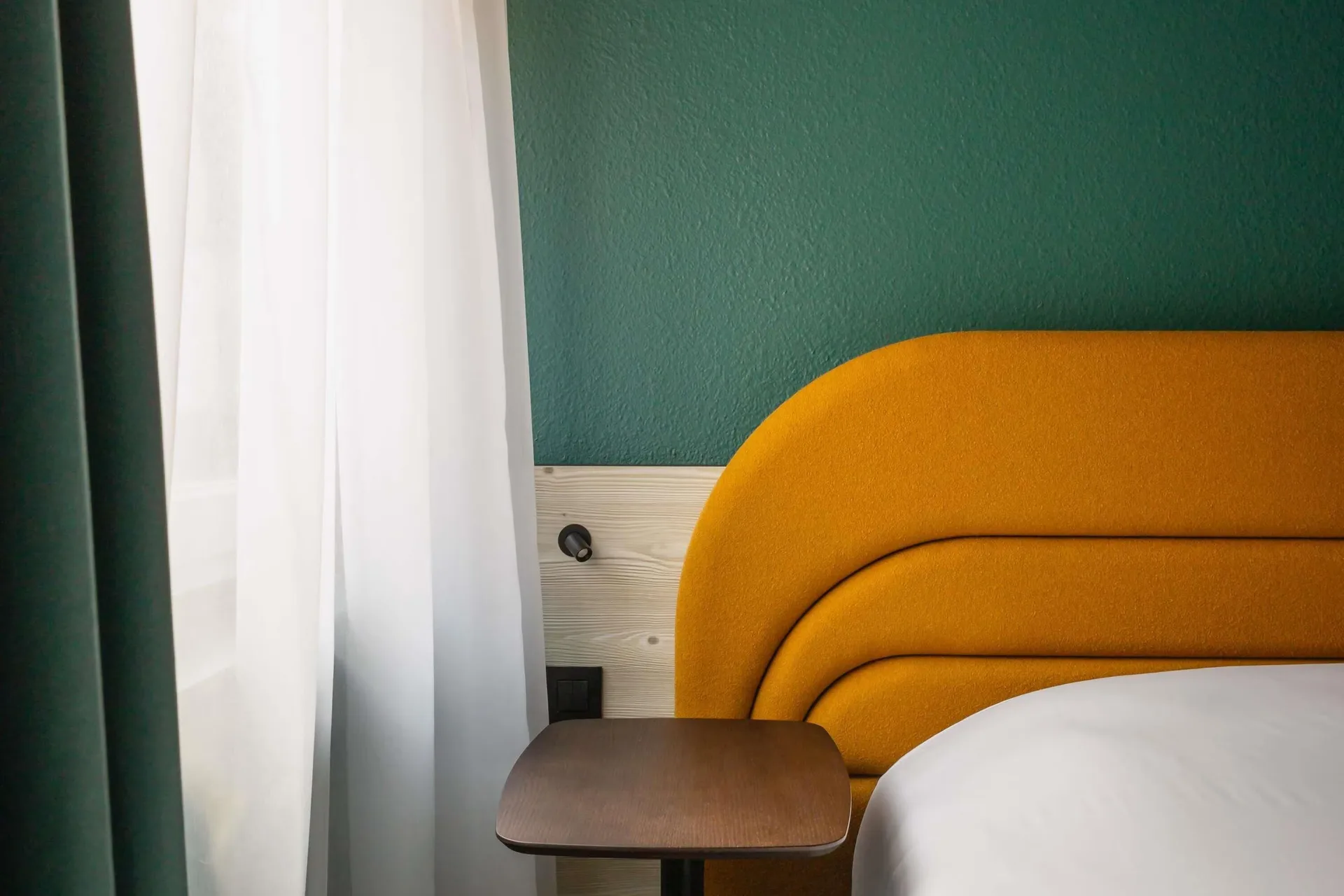 ibis Styles Brugge Centrum — room