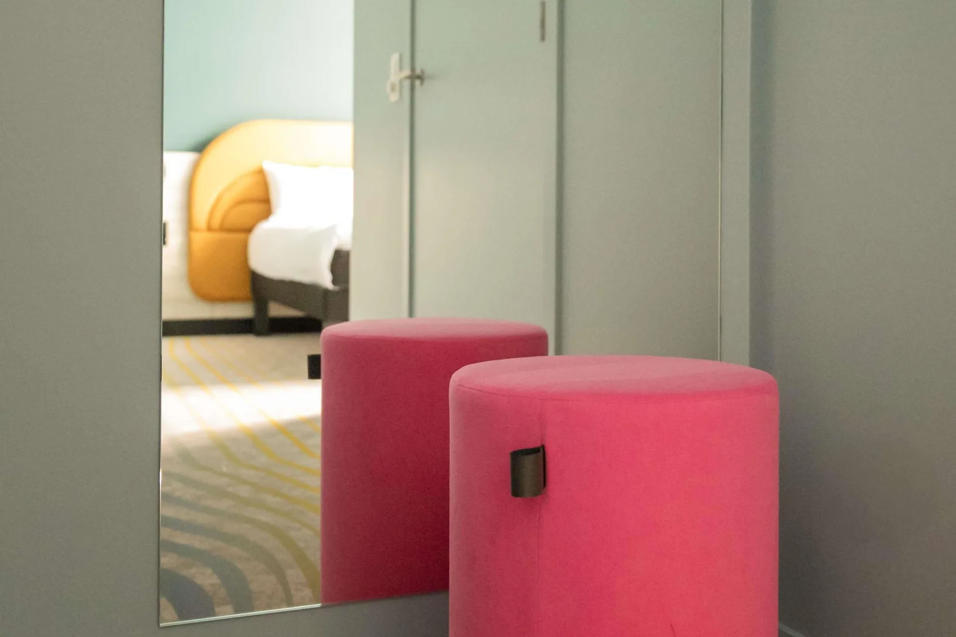 ibis Styles Brugge Centrum — room