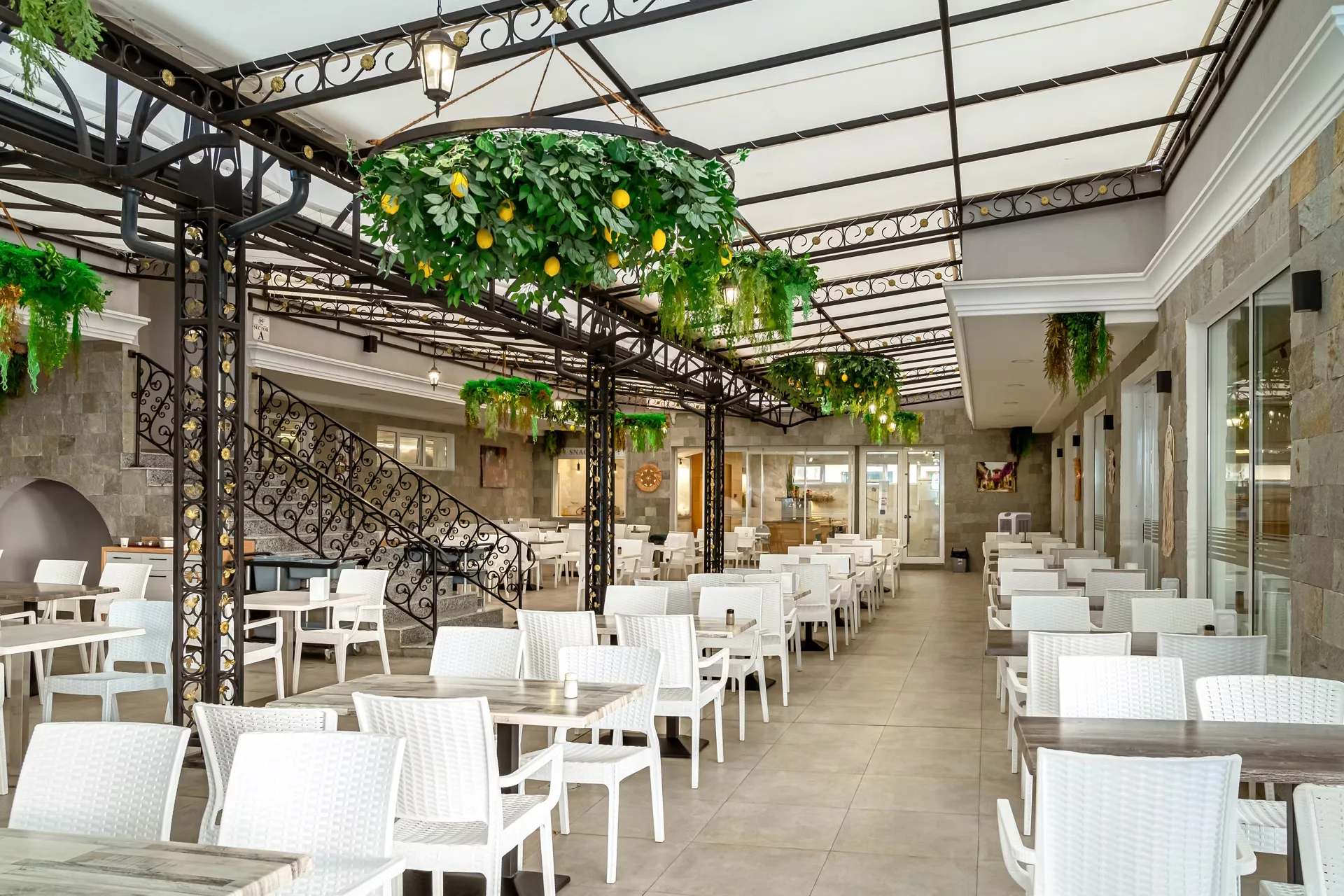 Hotel Martinez