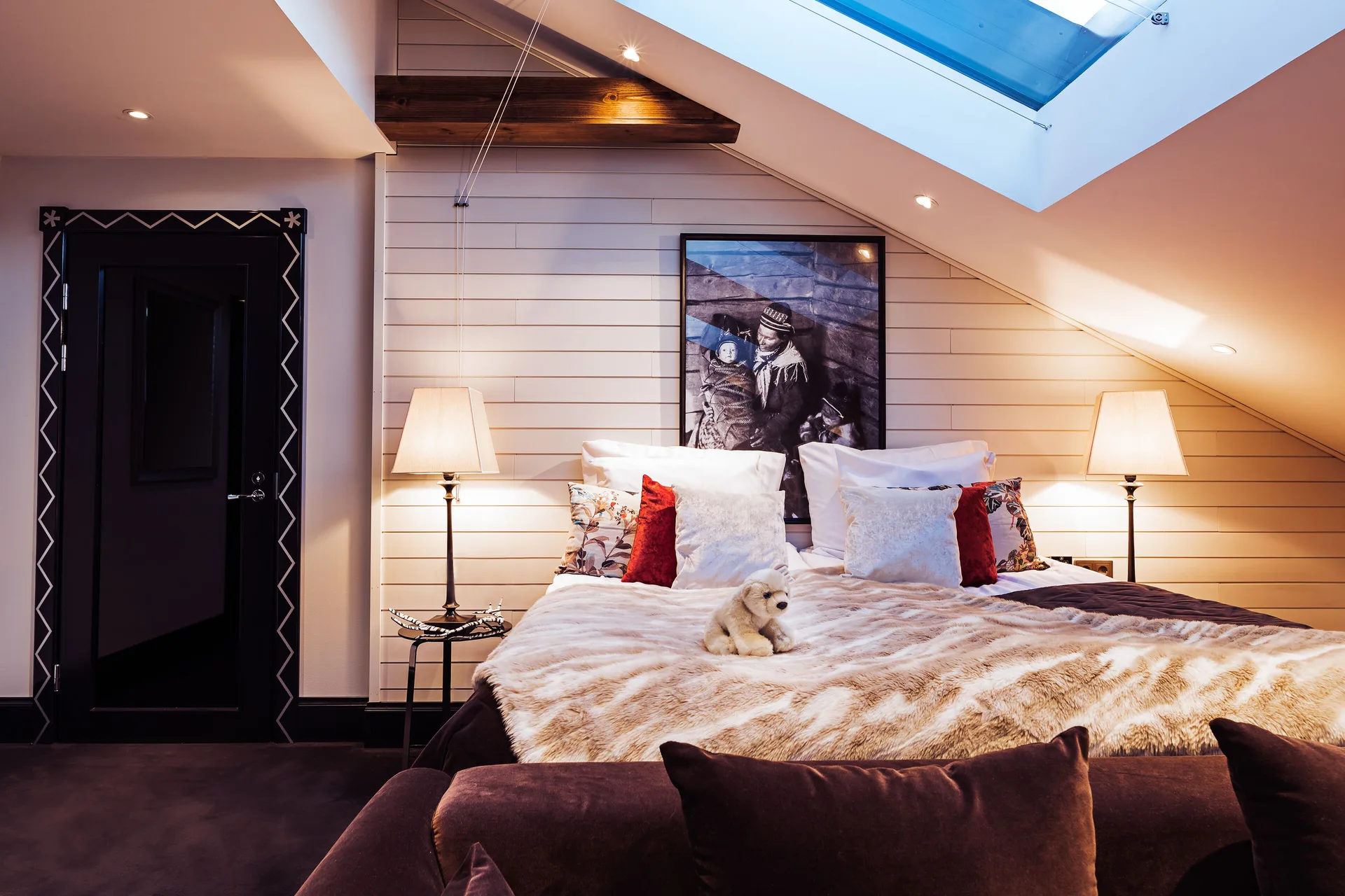 Arctic Light Hotel — room