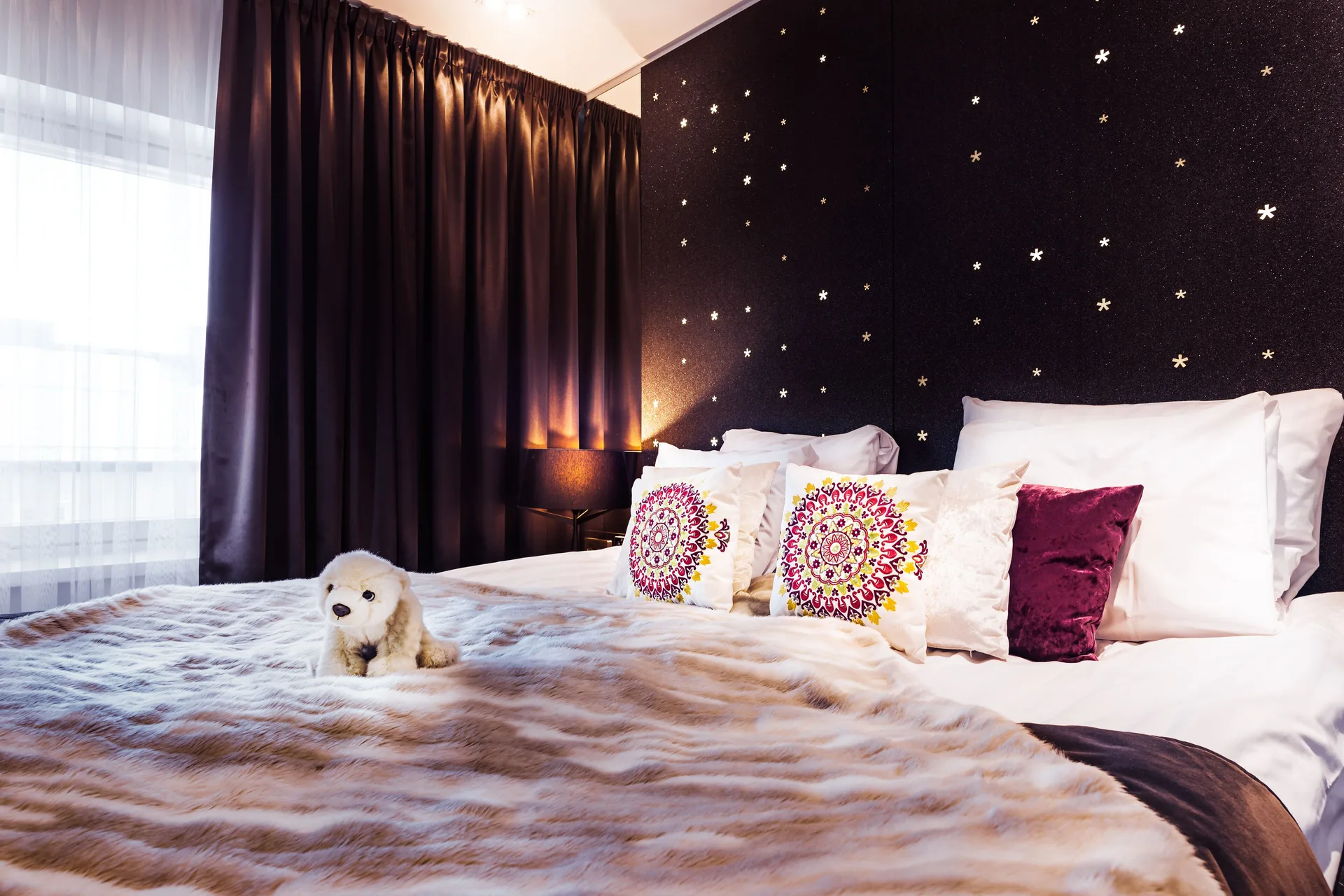 Arctic Light Hotel — room