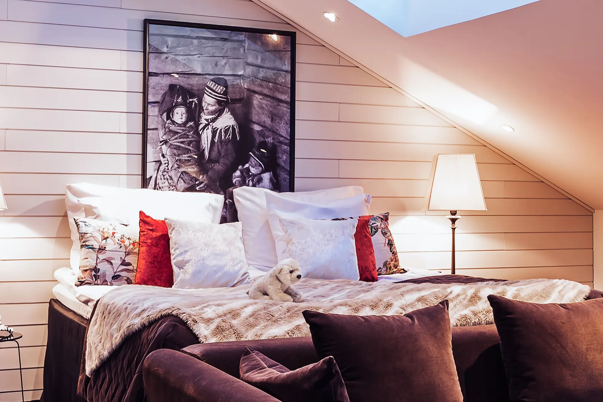 Arctic Light Hotel — room