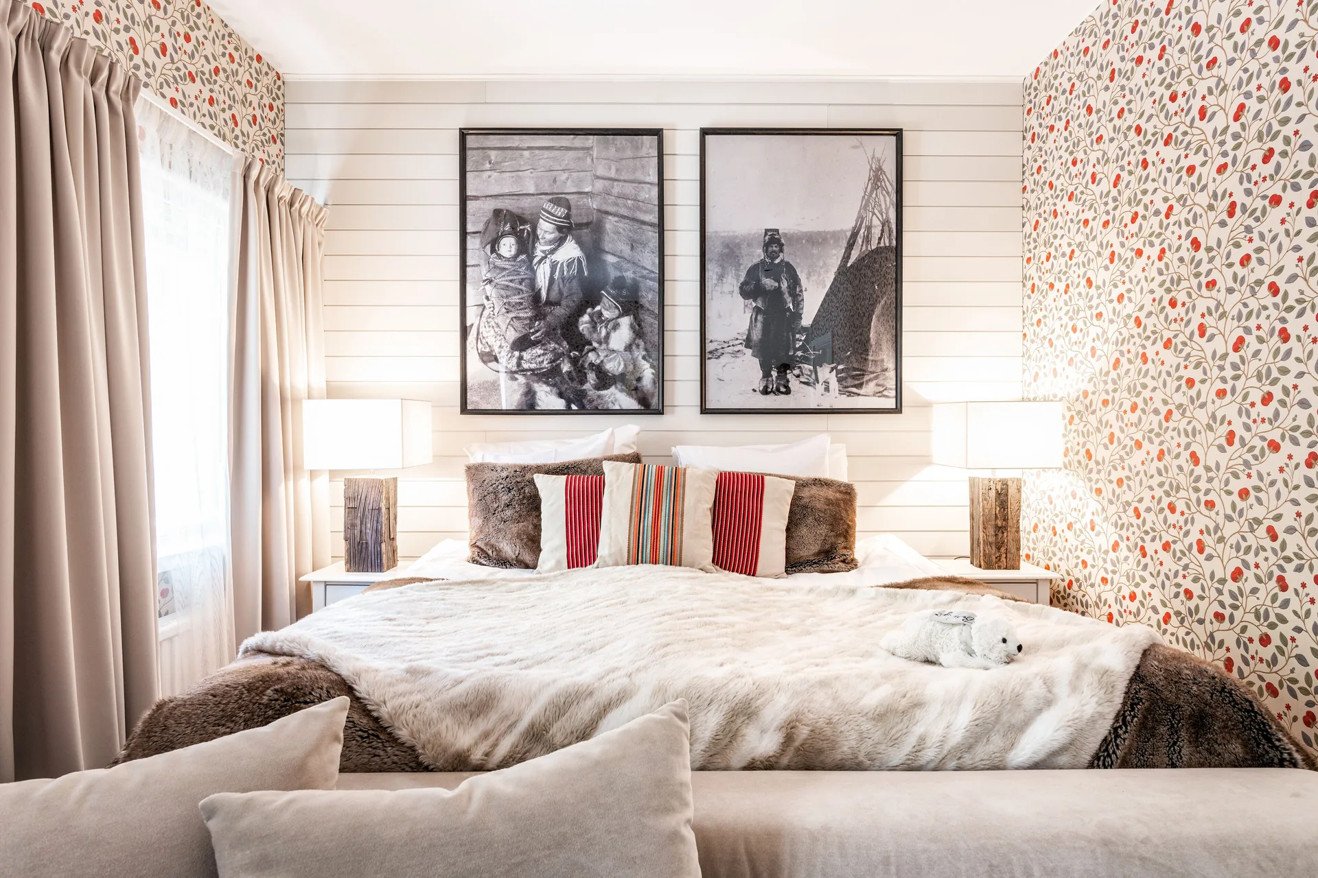 Arctic Light Hotel — room