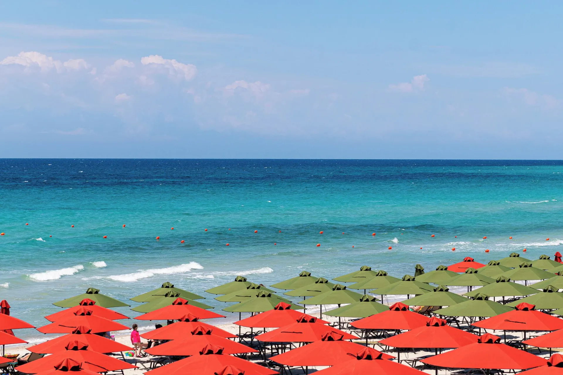 Simantro Resort — beach