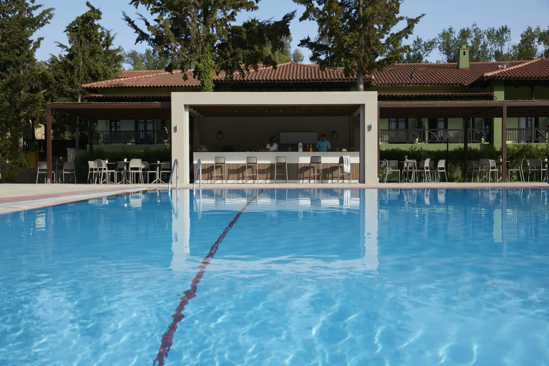 Simantro Resort — pool