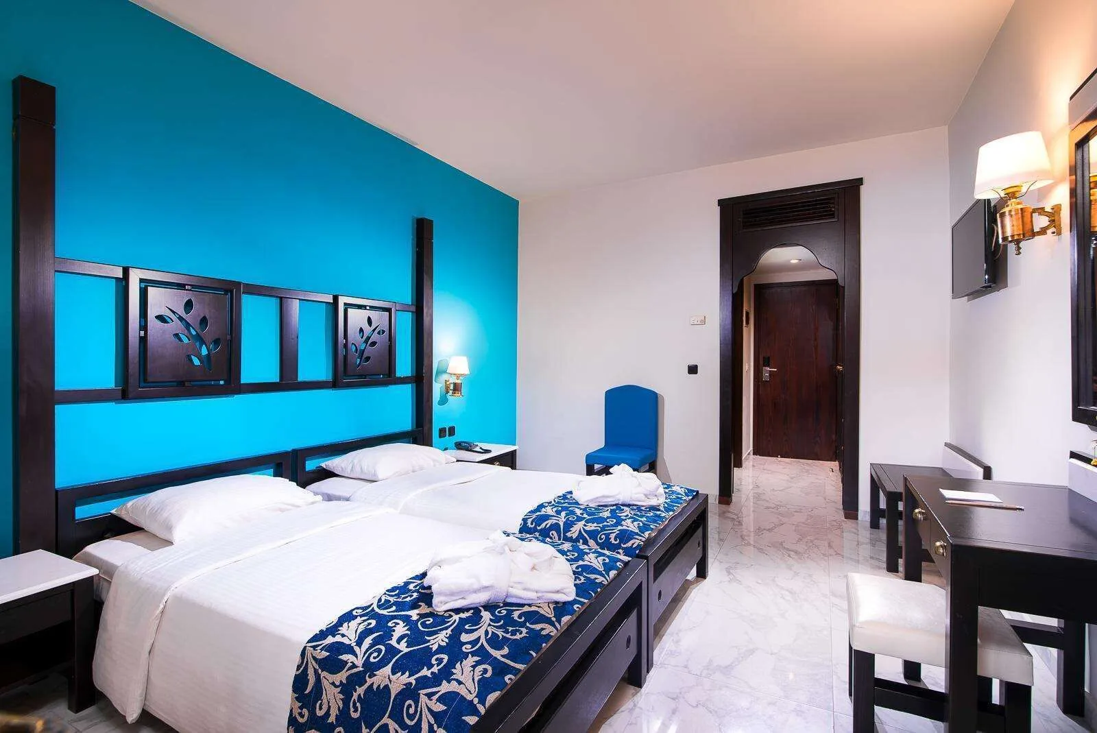 Simantro Resort — room