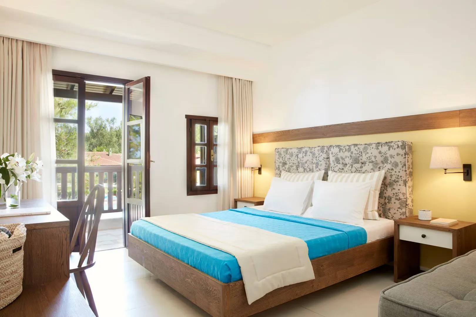 Simantro Resort — room