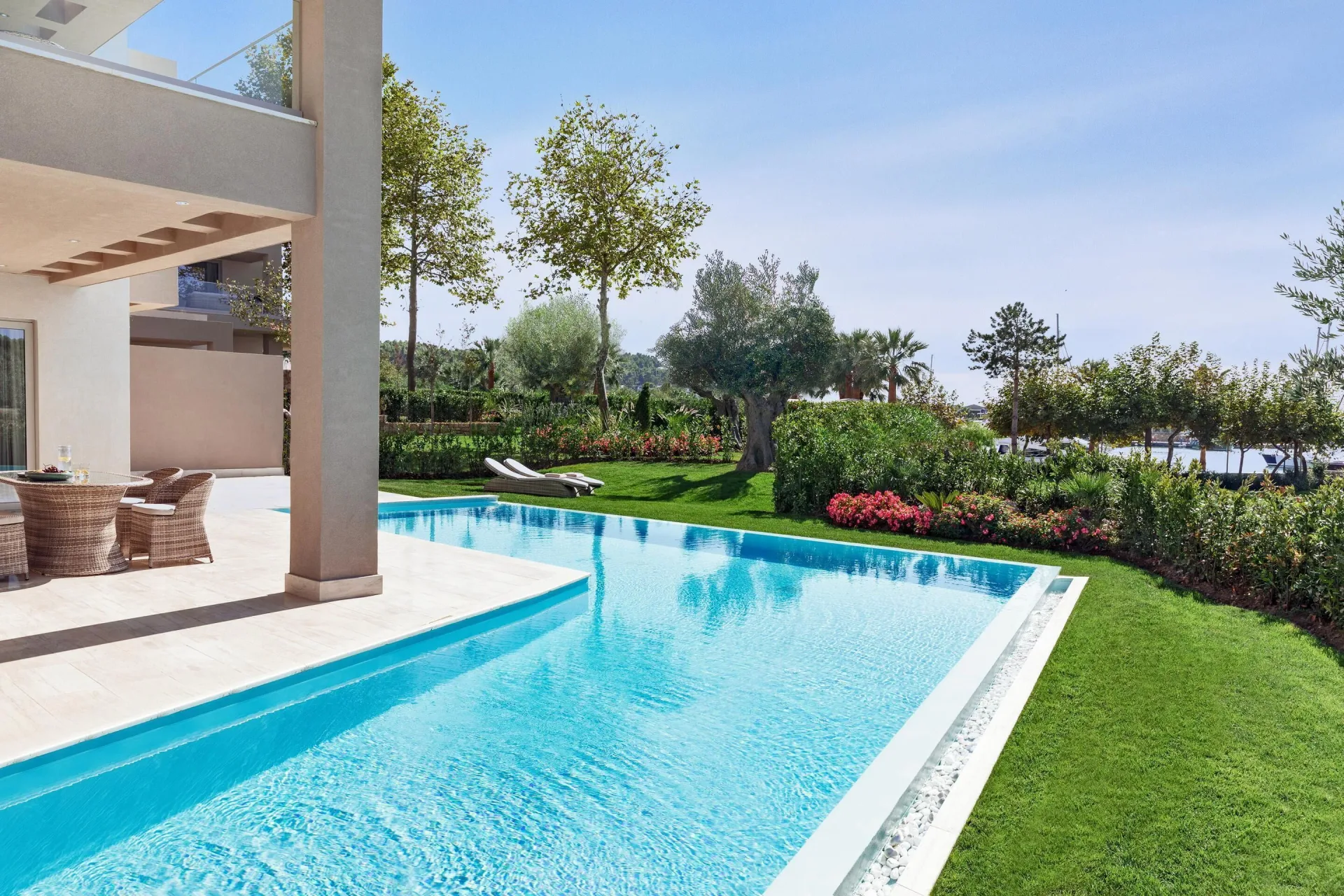 Porto Sani — pool