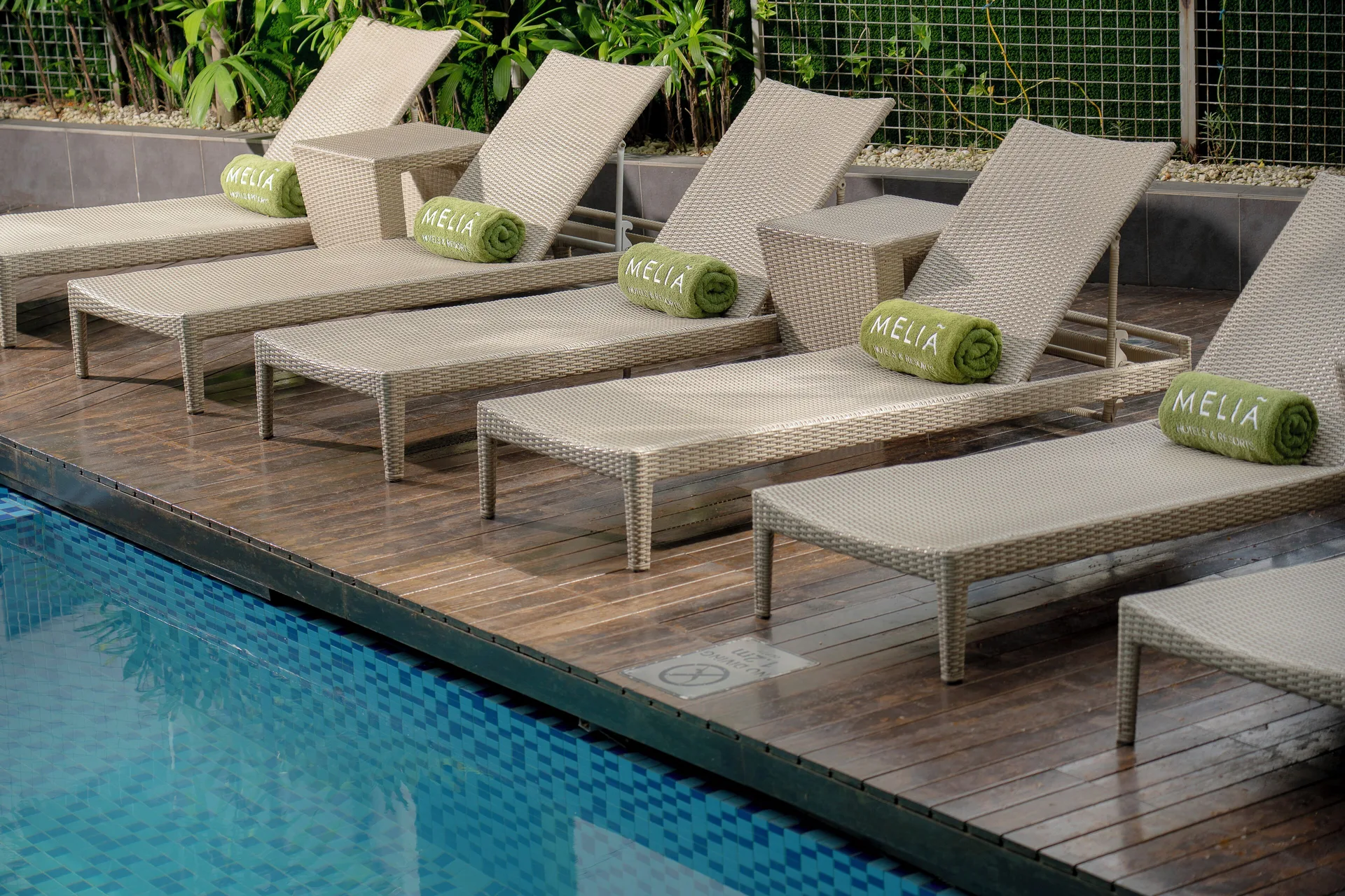 Melia Kuala Lumpur — pool
