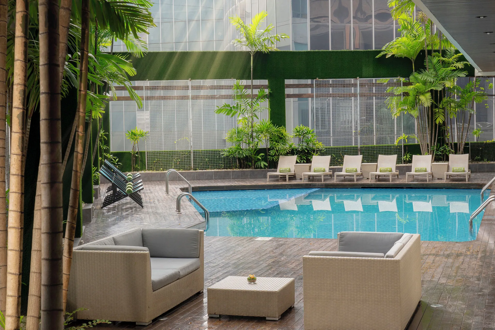 Melia Kuala Lumpur — pool