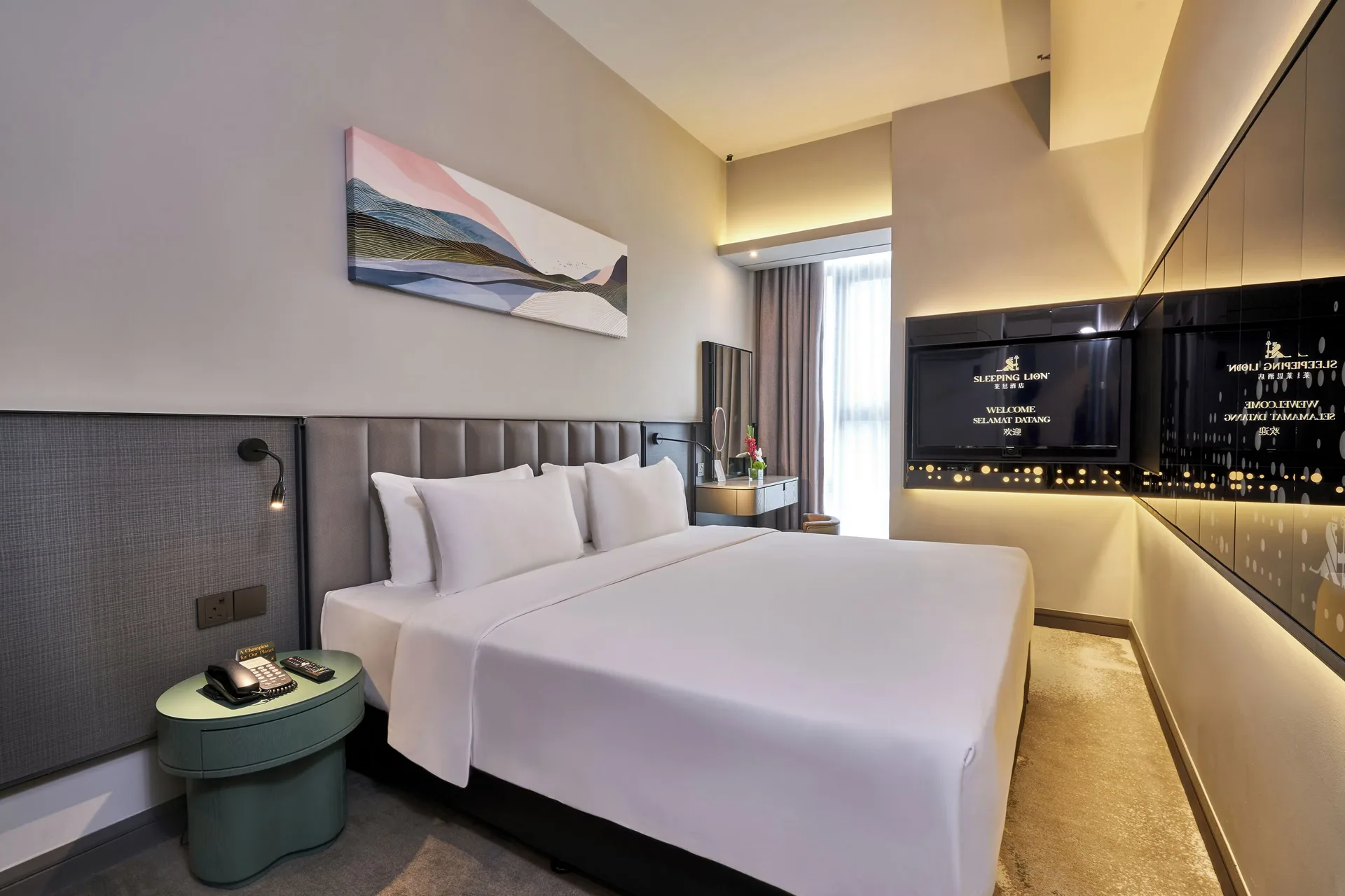 Sleeping Lion Suites — room