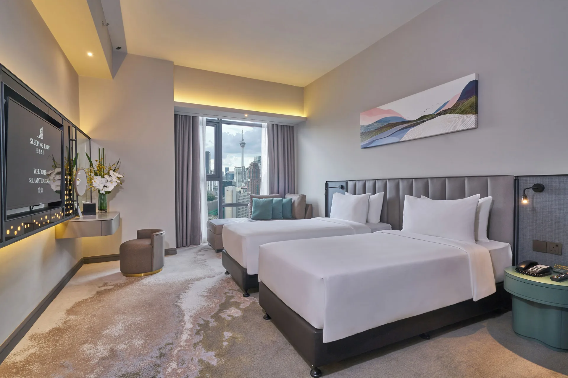 Sleeping Lion Suites — room