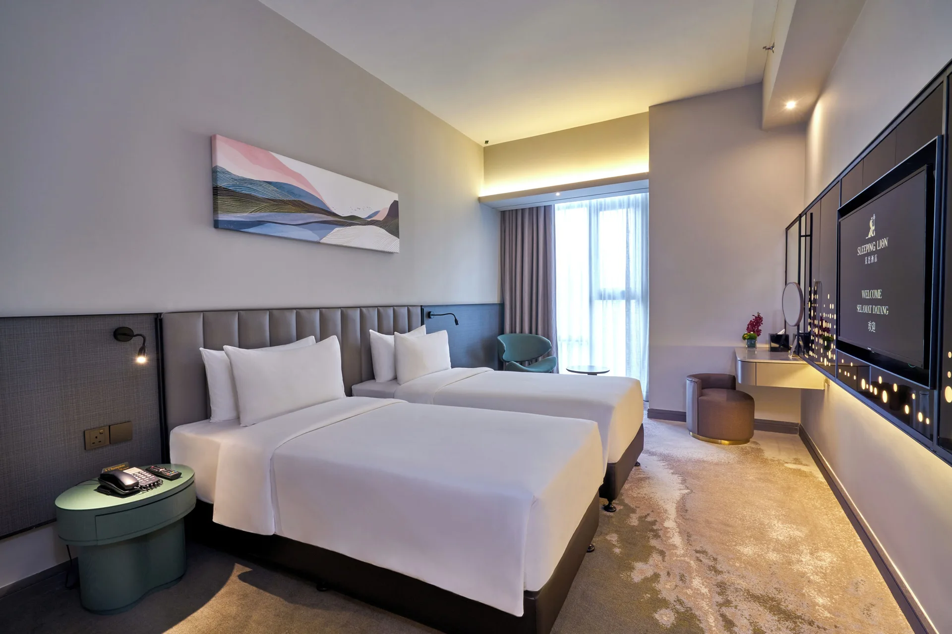 Sleeping Lion Suites — room