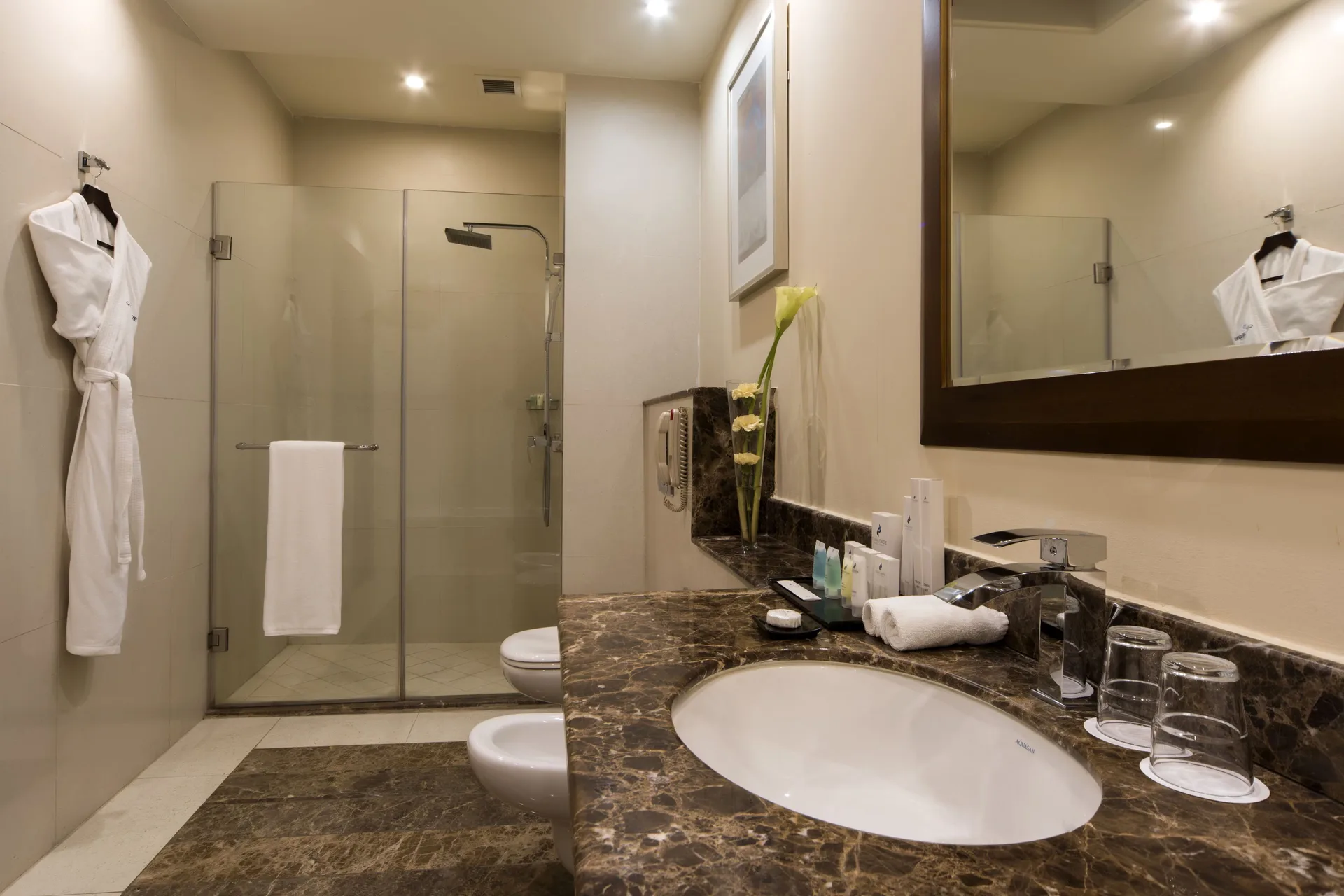 Concorde Hotel Doha — room