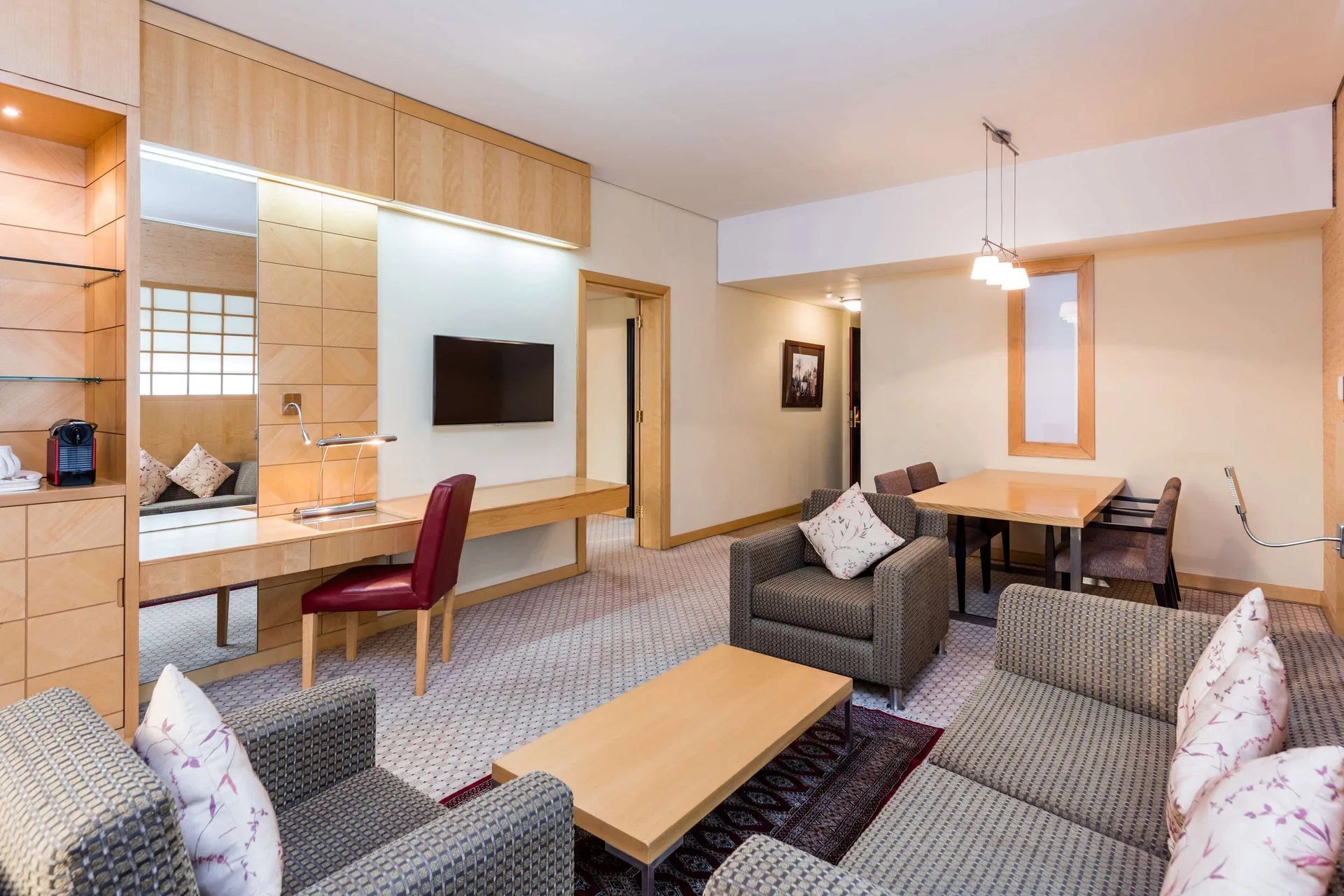 Radisson Blu Hotel Doha — room