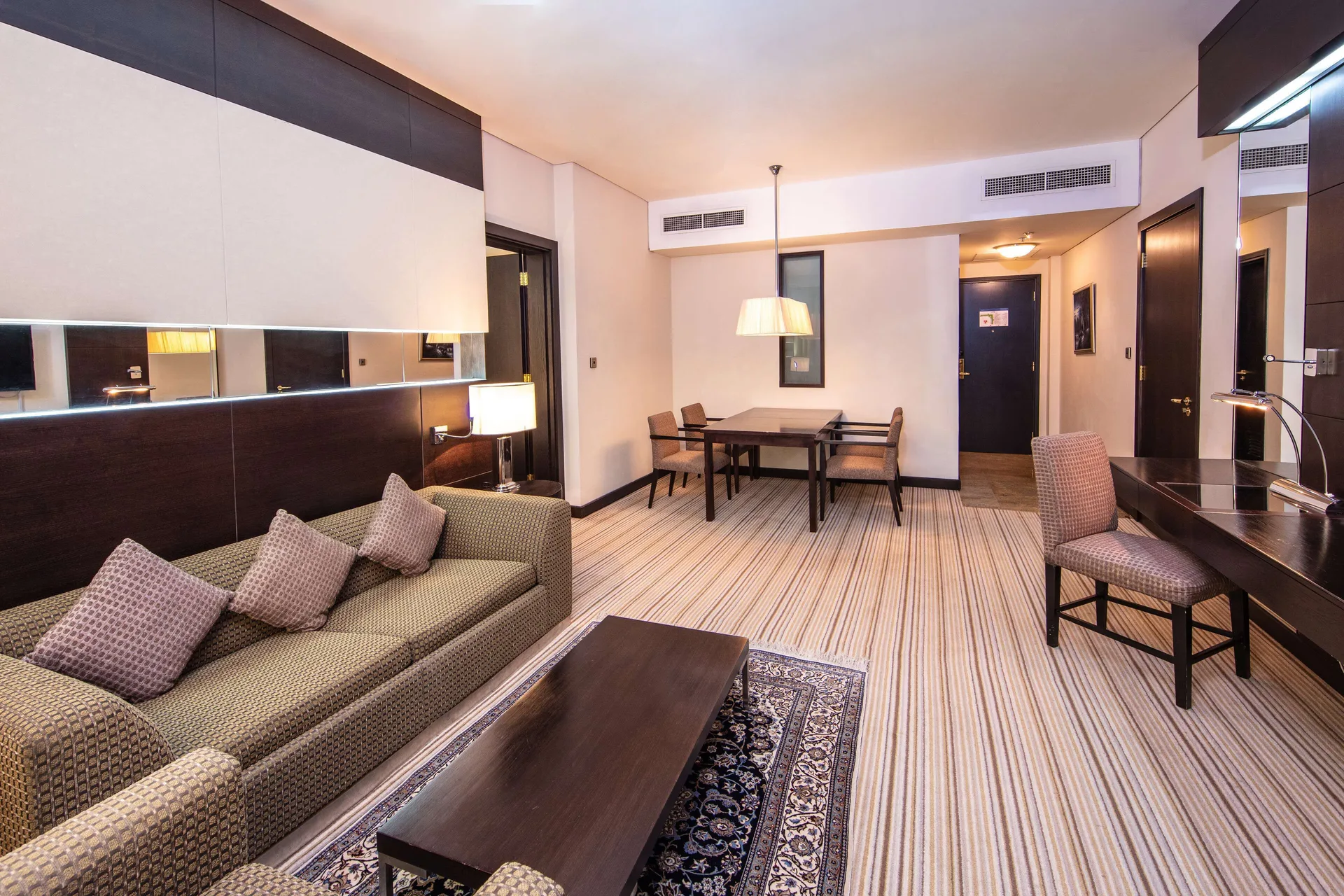 Radisson Blu Hotel Doha — room