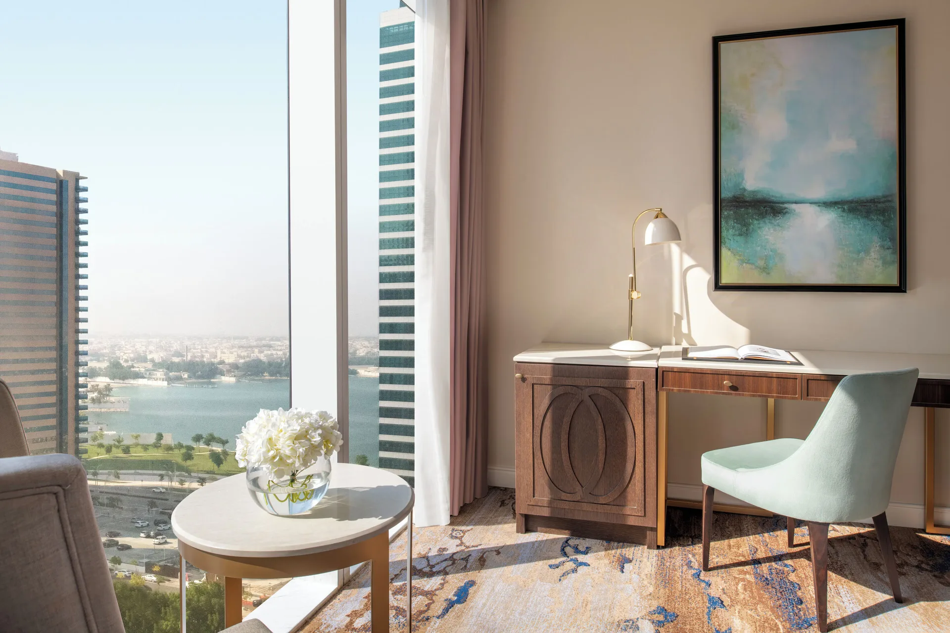 Dusit Doha Hotel — room