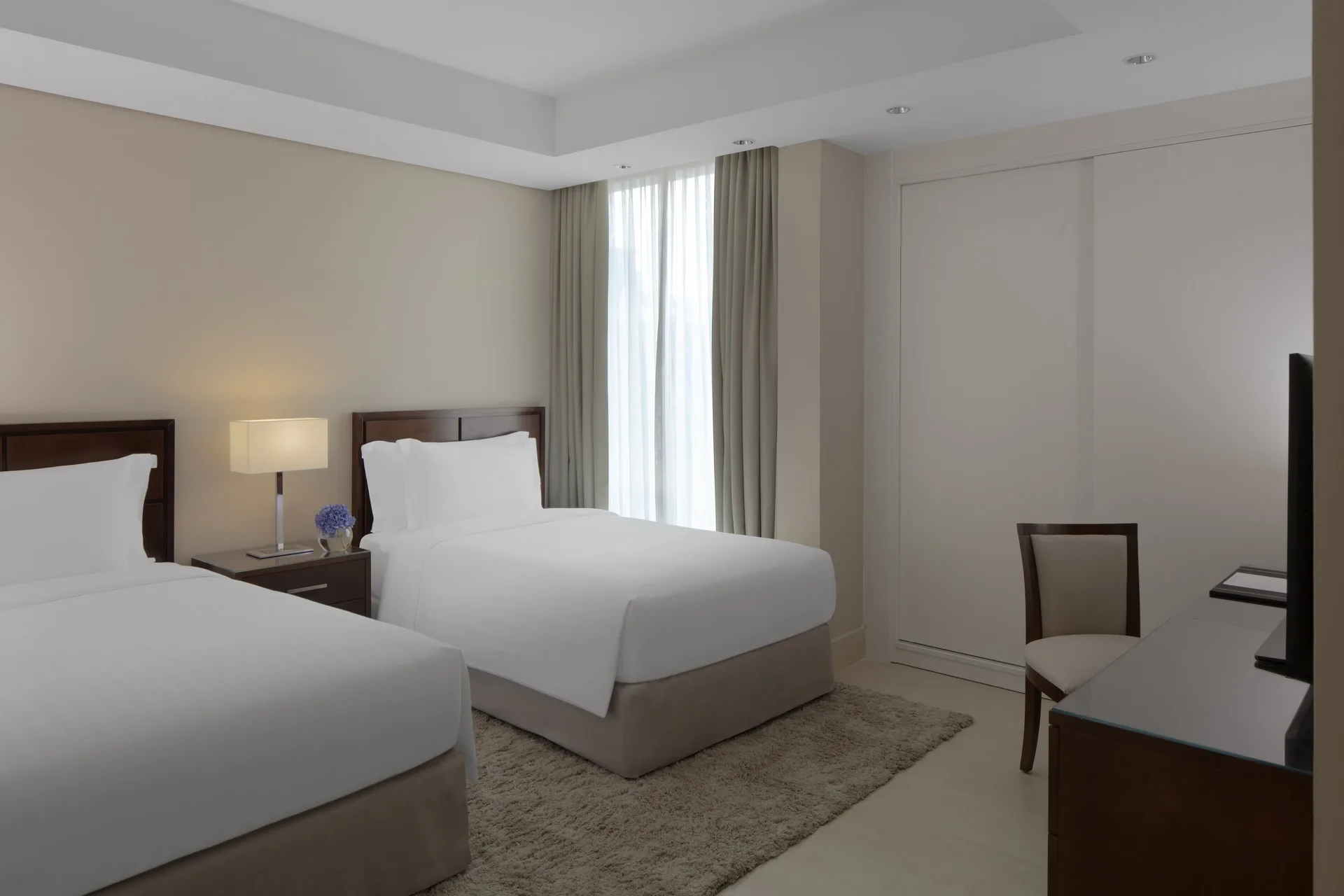 Dusit Doha Hotel — room
