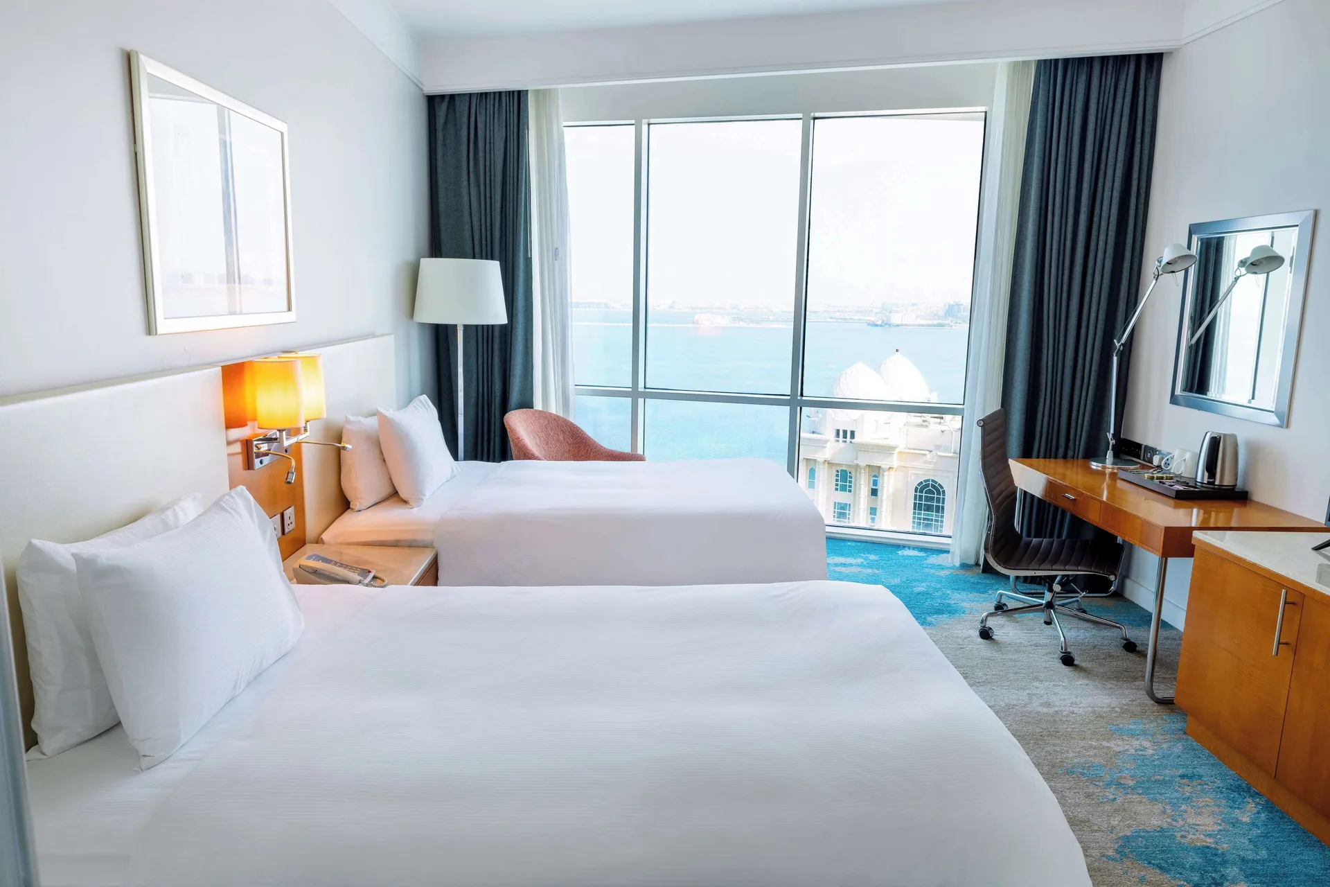 Hilton Doha — room