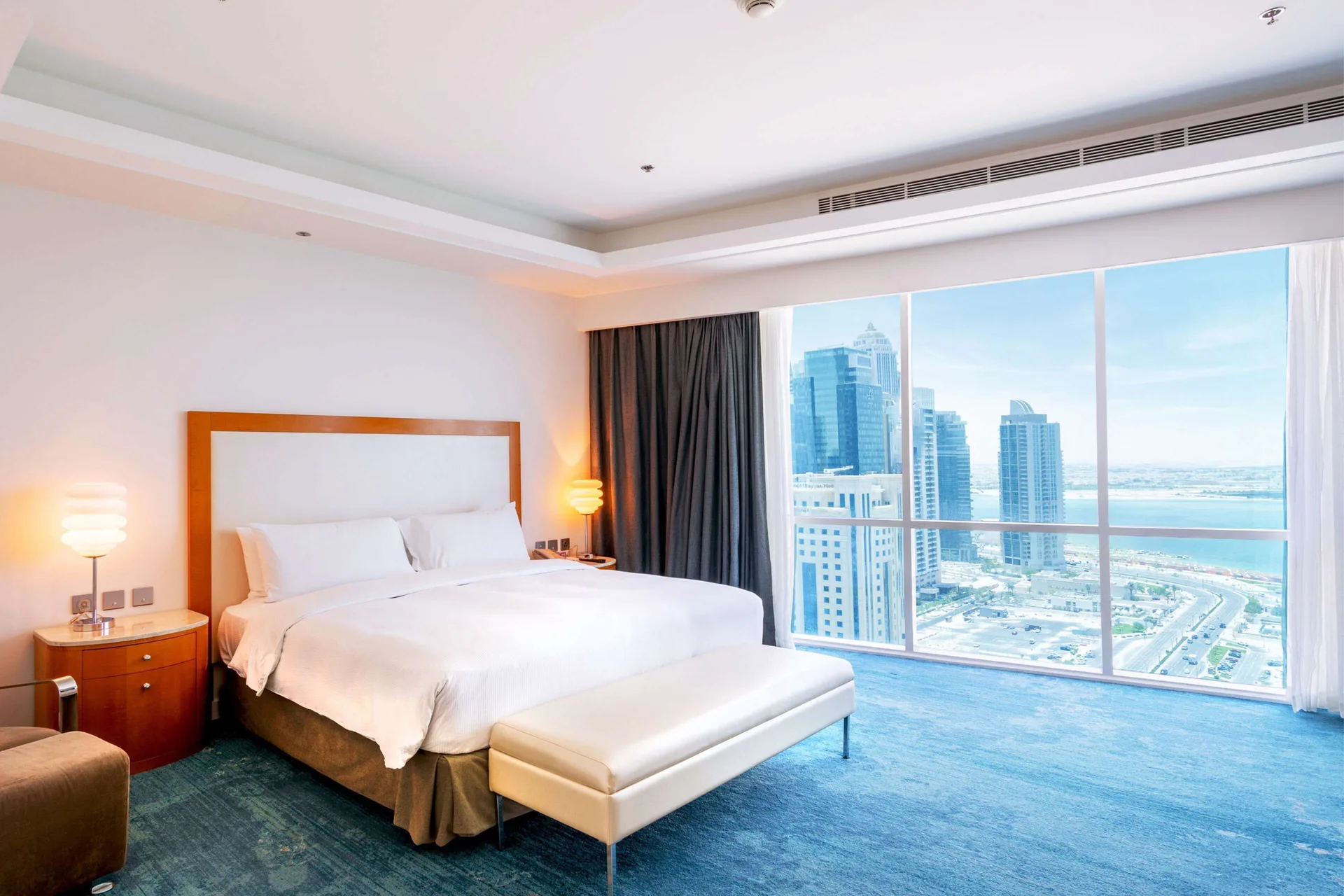 Hilton Doha — room