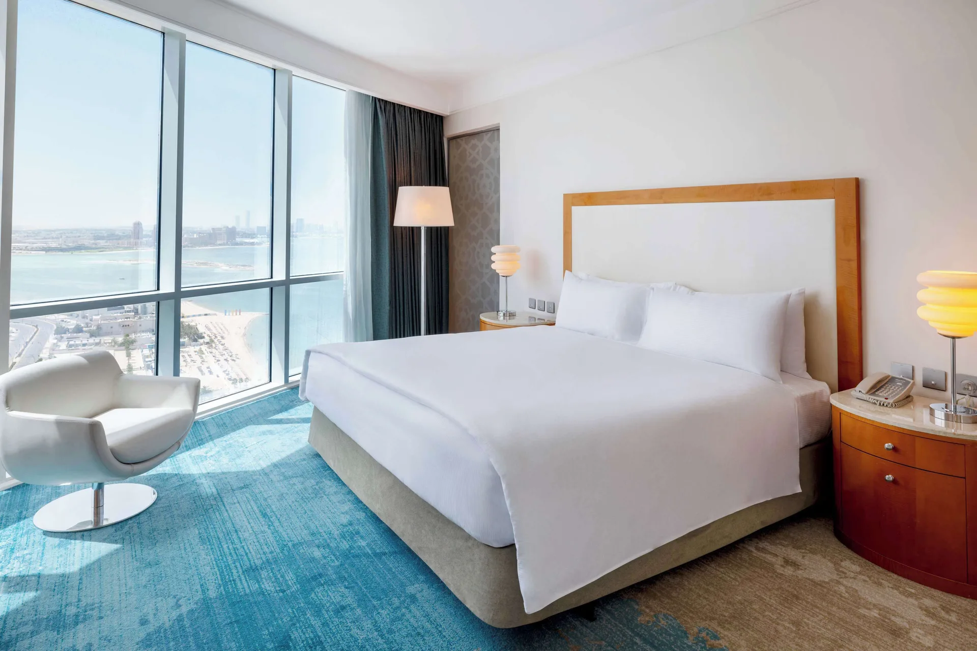 Hilton Doha — room