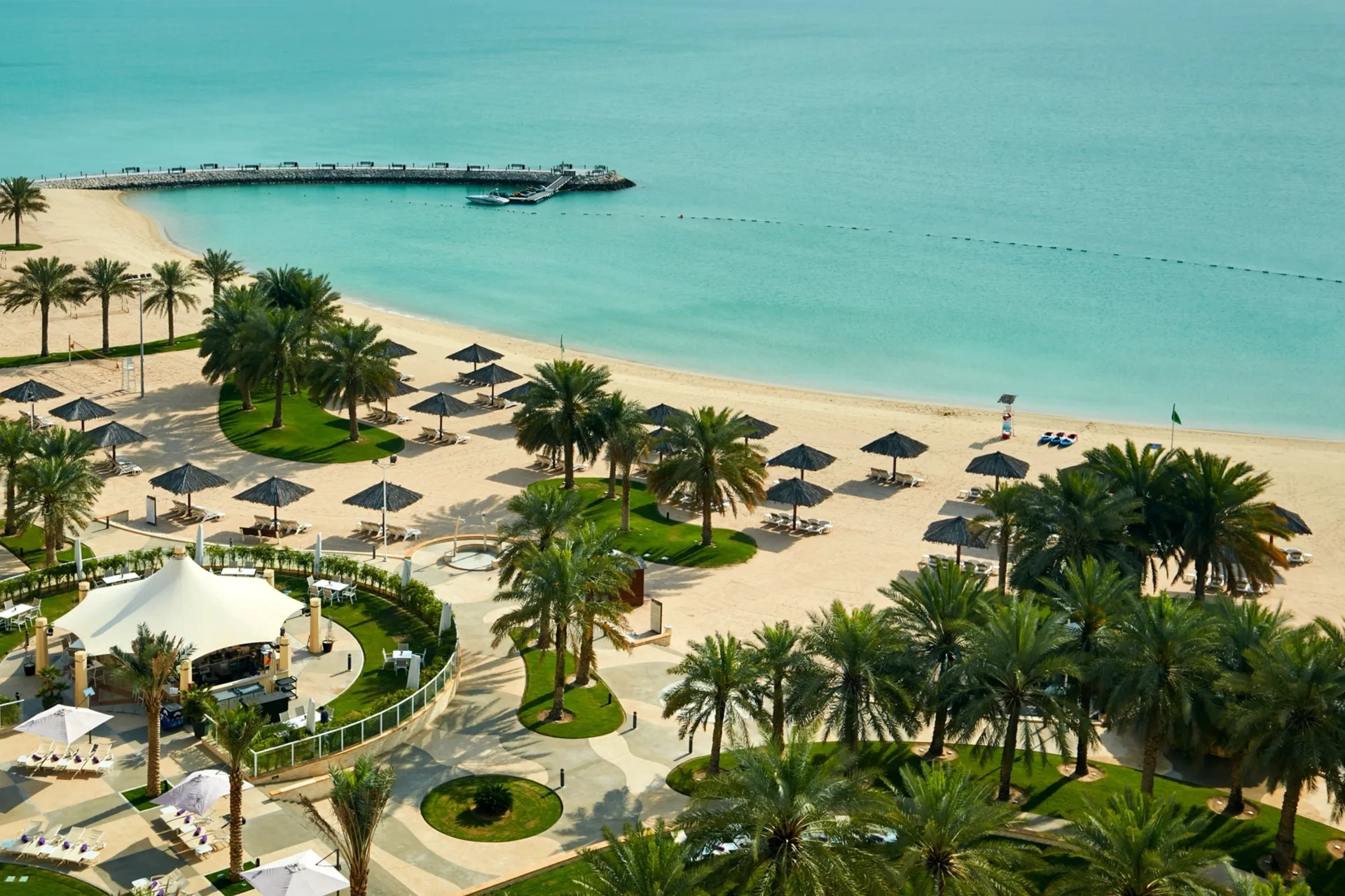 InterContinental Doha Beach & Spa by IHG — beach