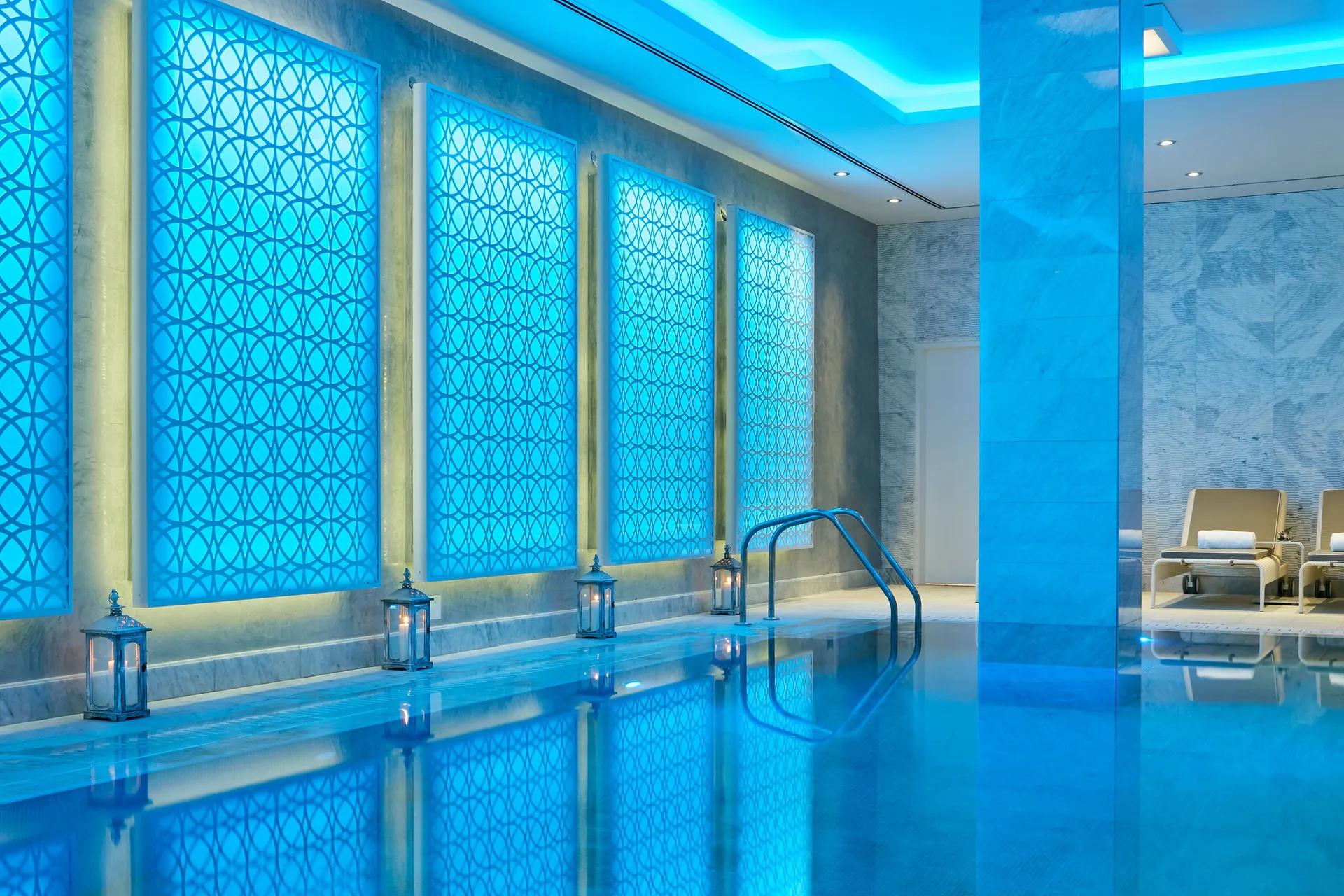 InterContinental Doha Beach & Spa by IHG — pool
