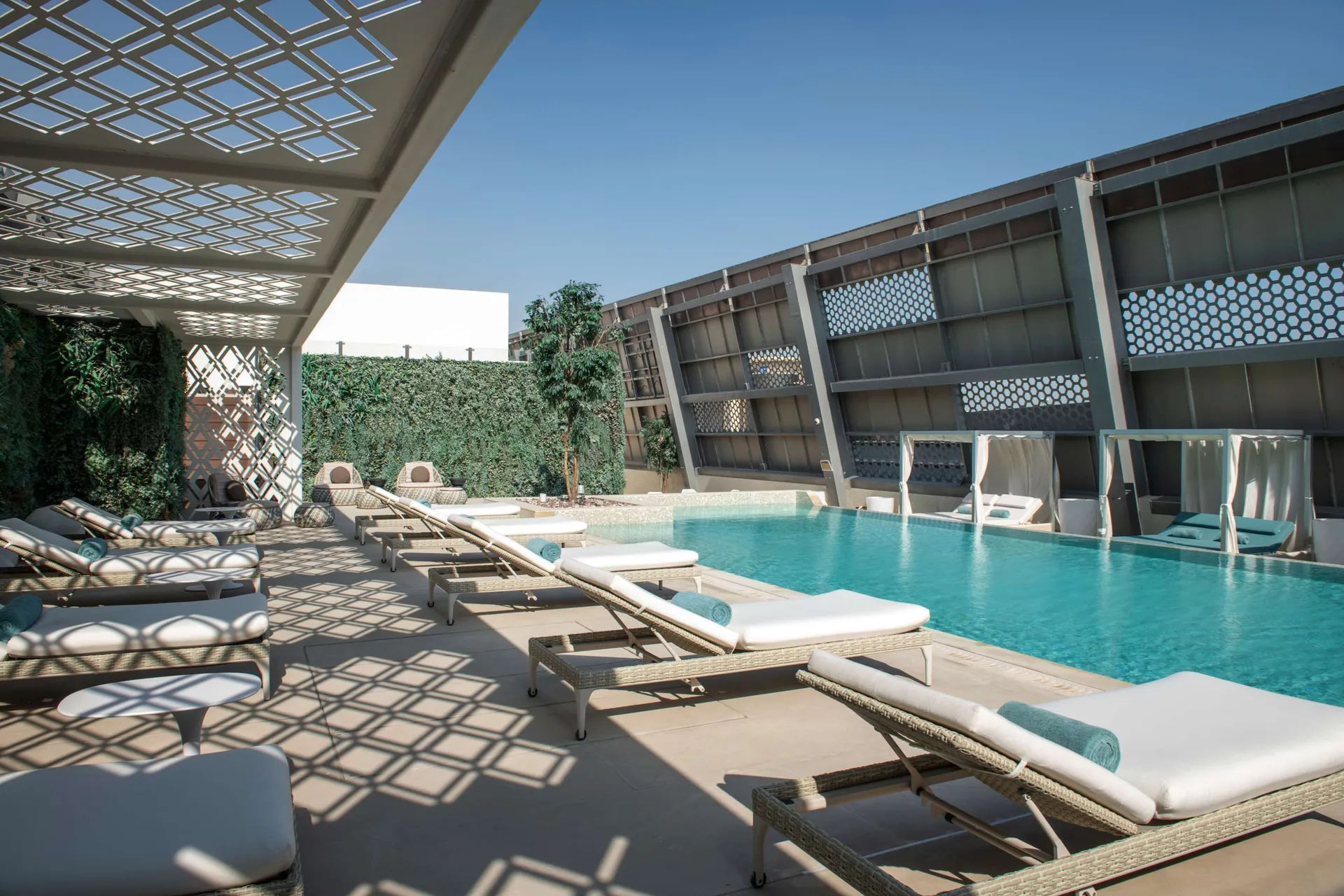 Steigenberger Hotel Doha — pool