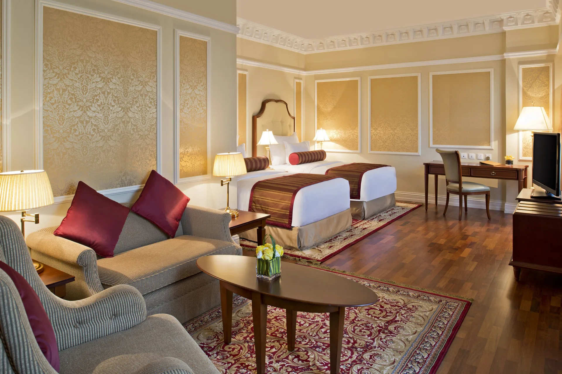 Warwick Doha — room