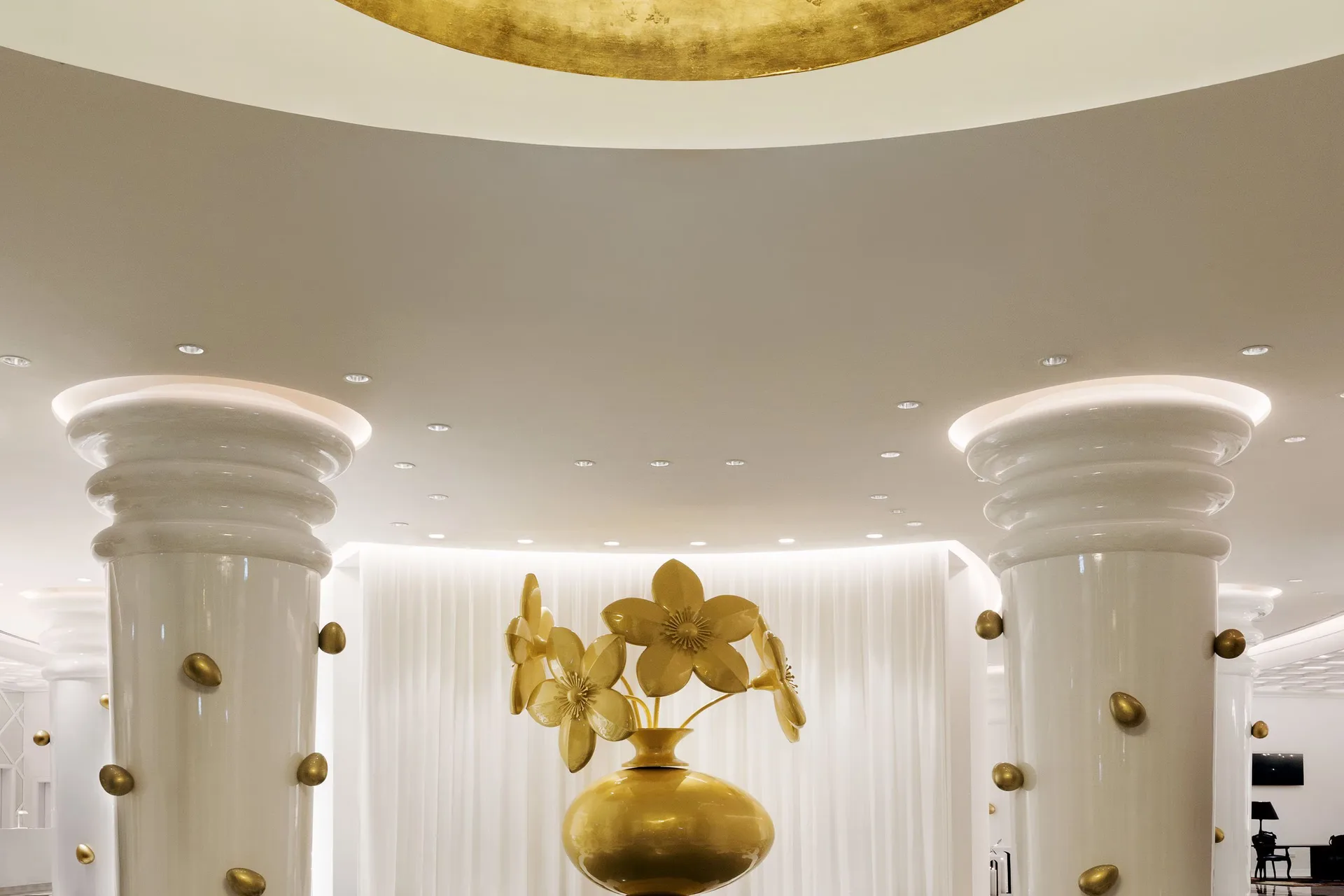 Mondrian Doha — exterior