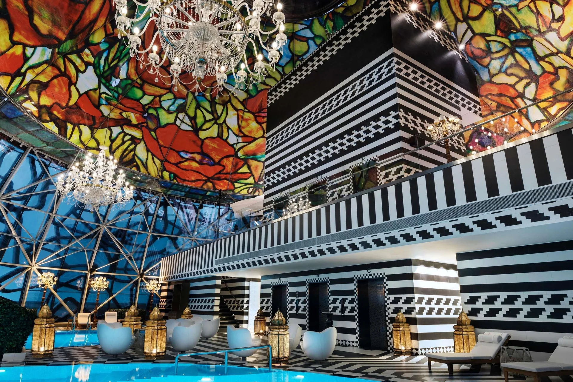 Mondrian Doha — pool