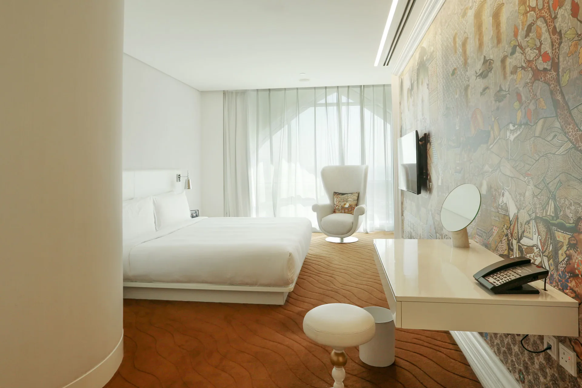 Mondrian Doha — room