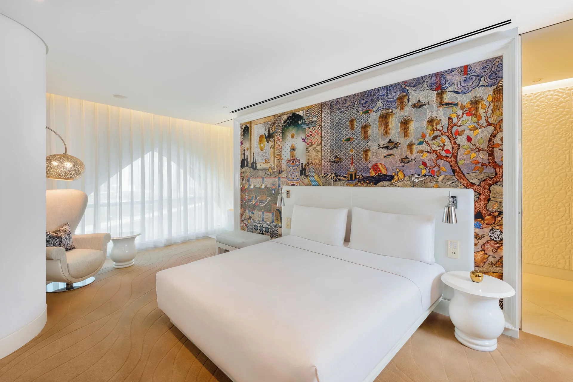 Mondrian Doha — room