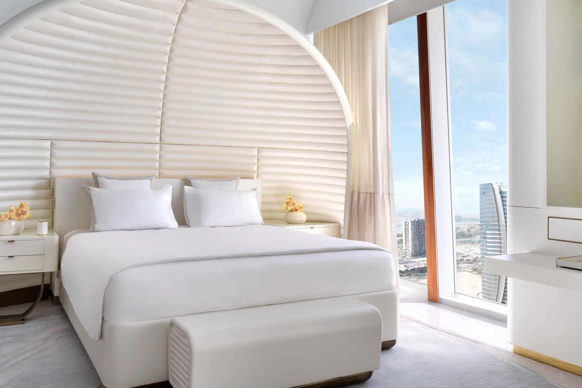 Fairmont Doha — room