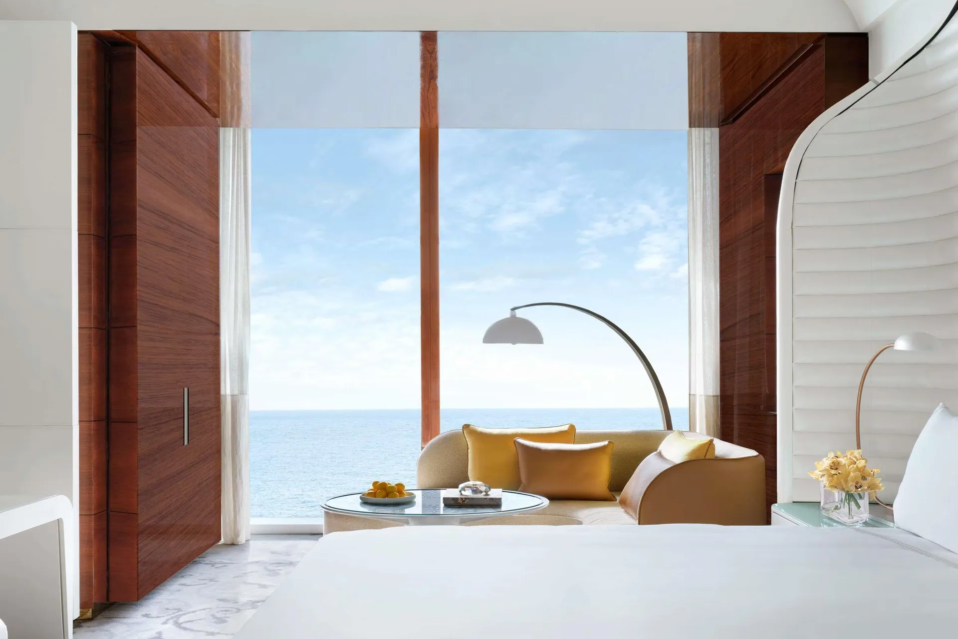 Fairmont Doha — room