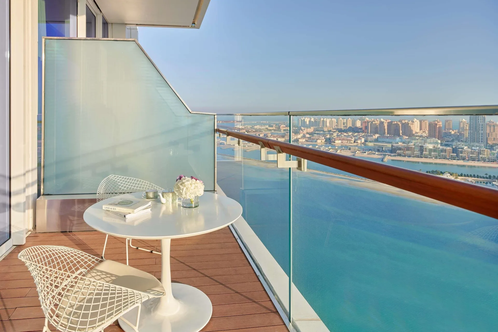 Fairmont Doha — room