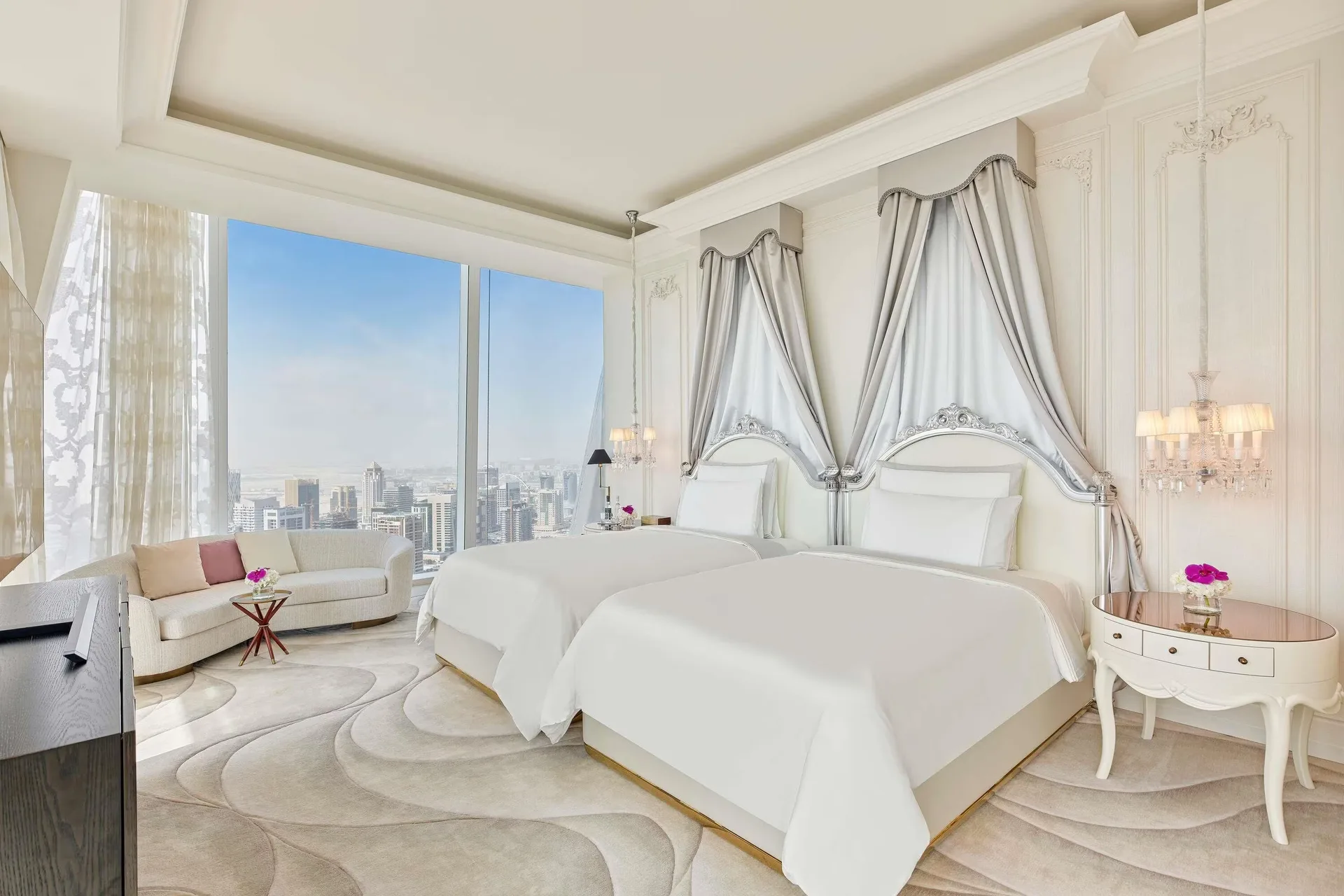 Fairmont Doha — room