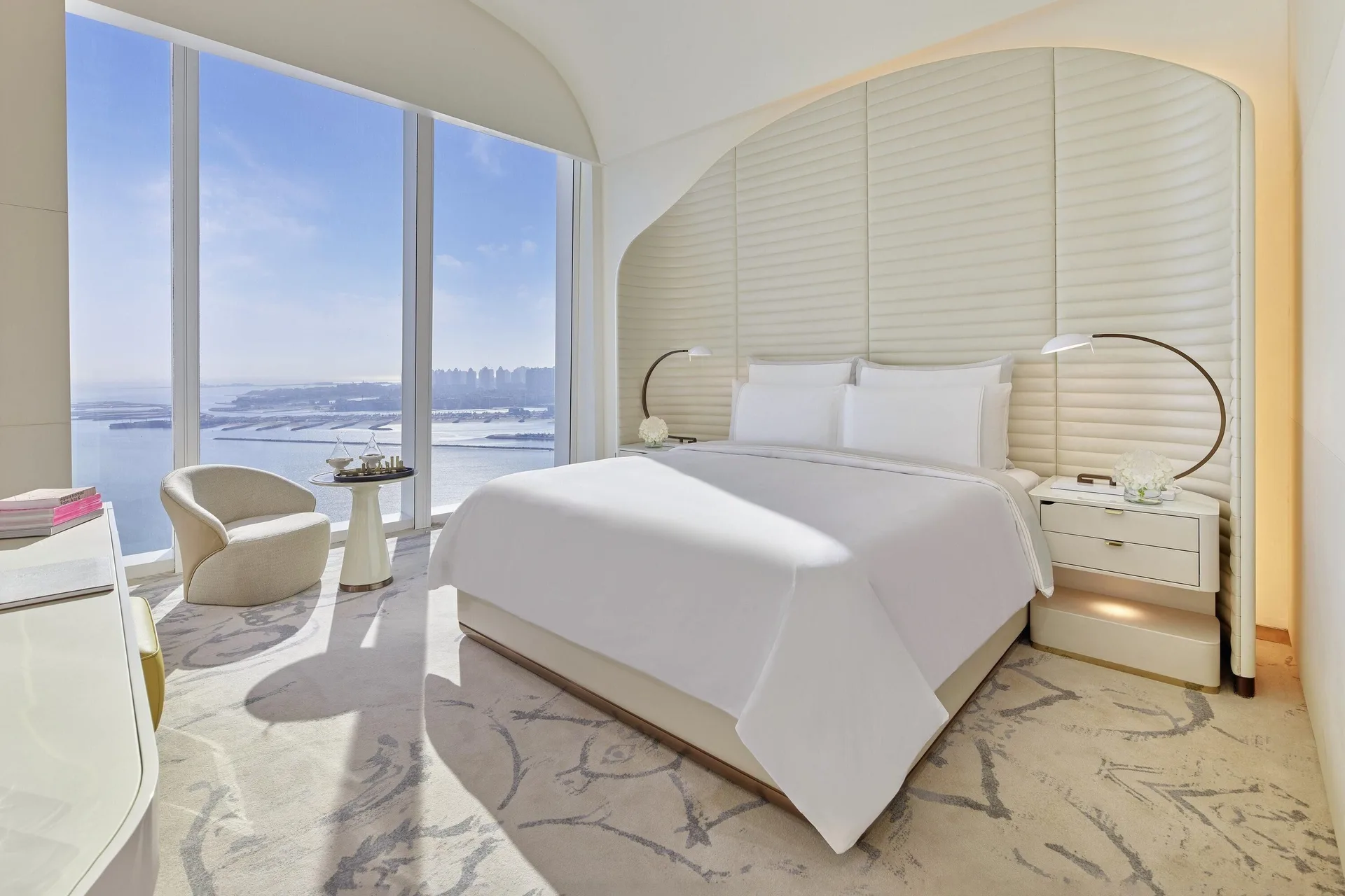 Fairmont Doha — room