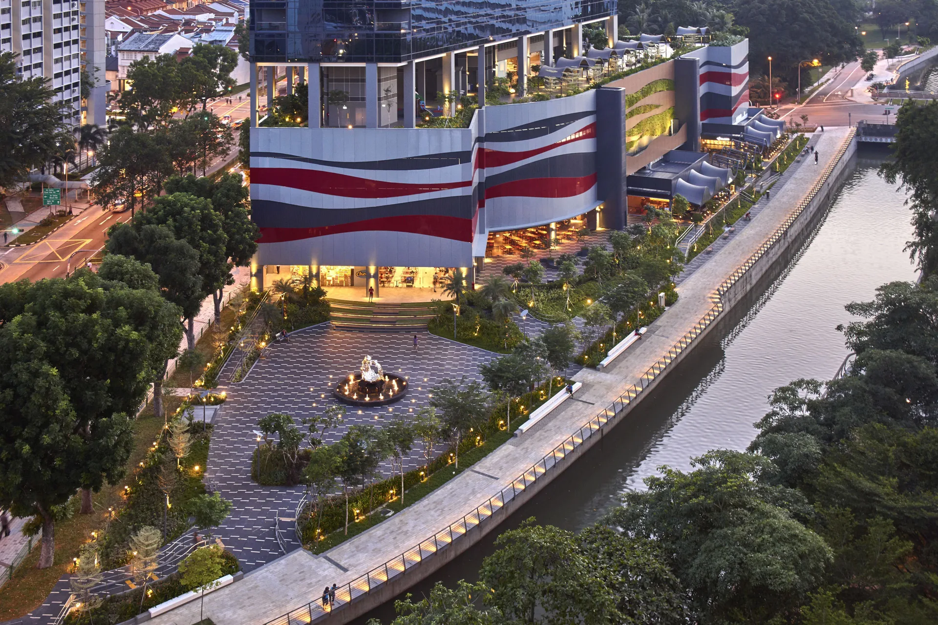Hotel Boss — exterior