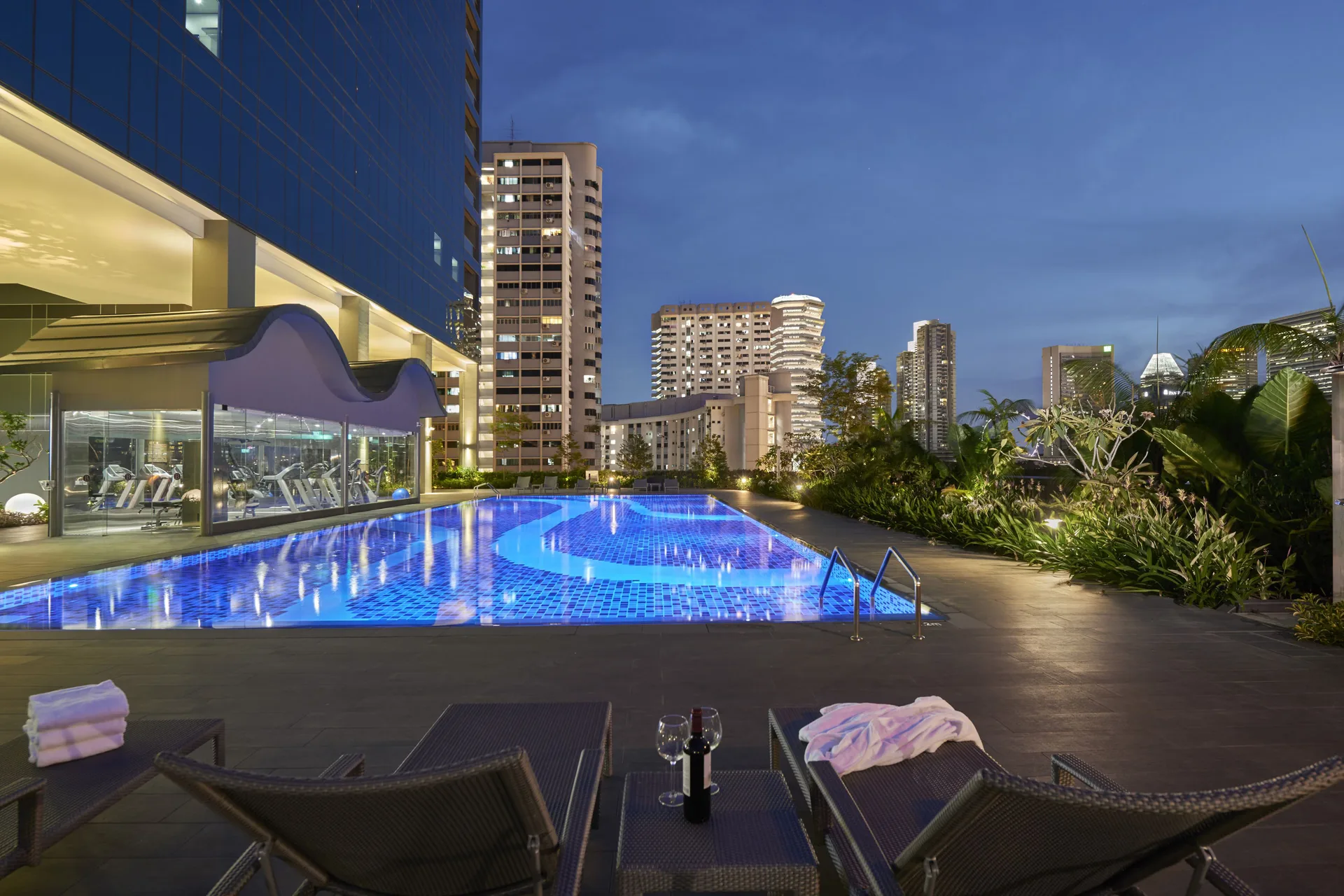 Hotel Boss — pool