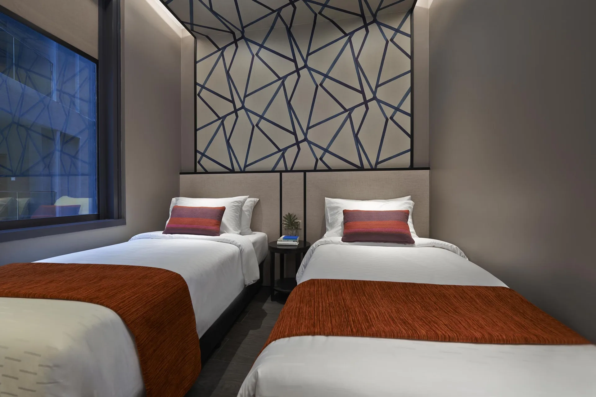 Hotel Boss — room