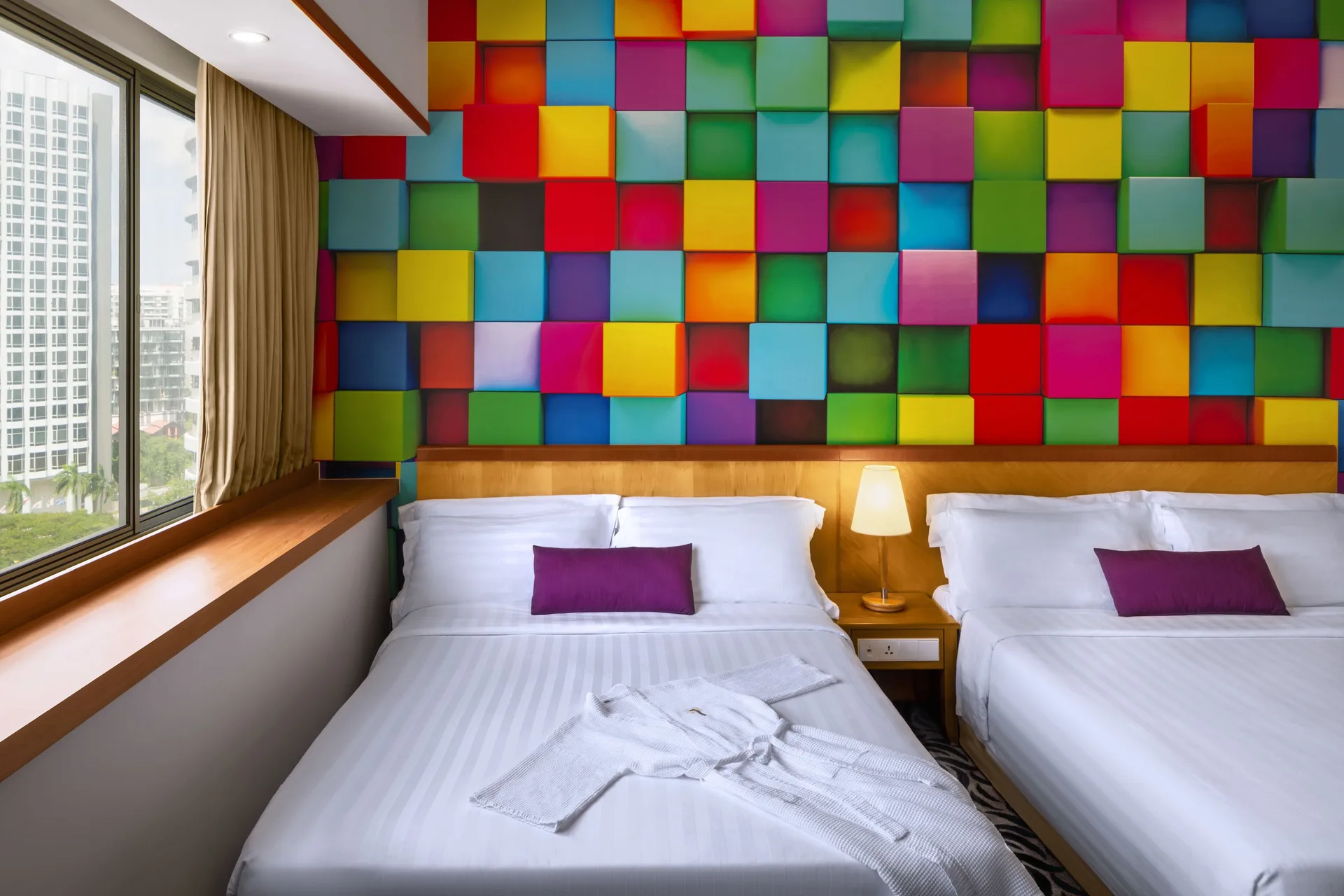 Furama RiverFront — room