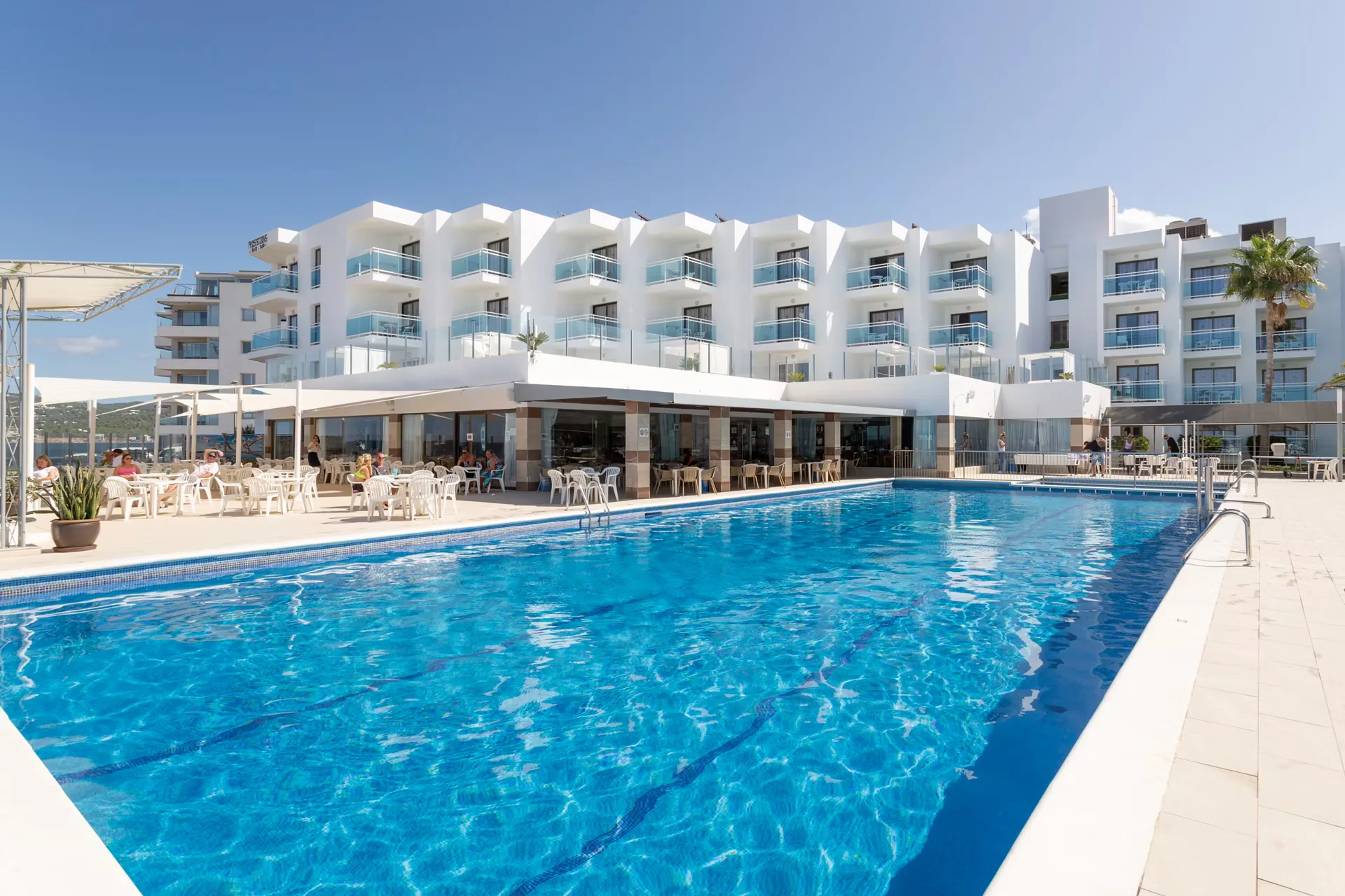 Aparthotel Nereida