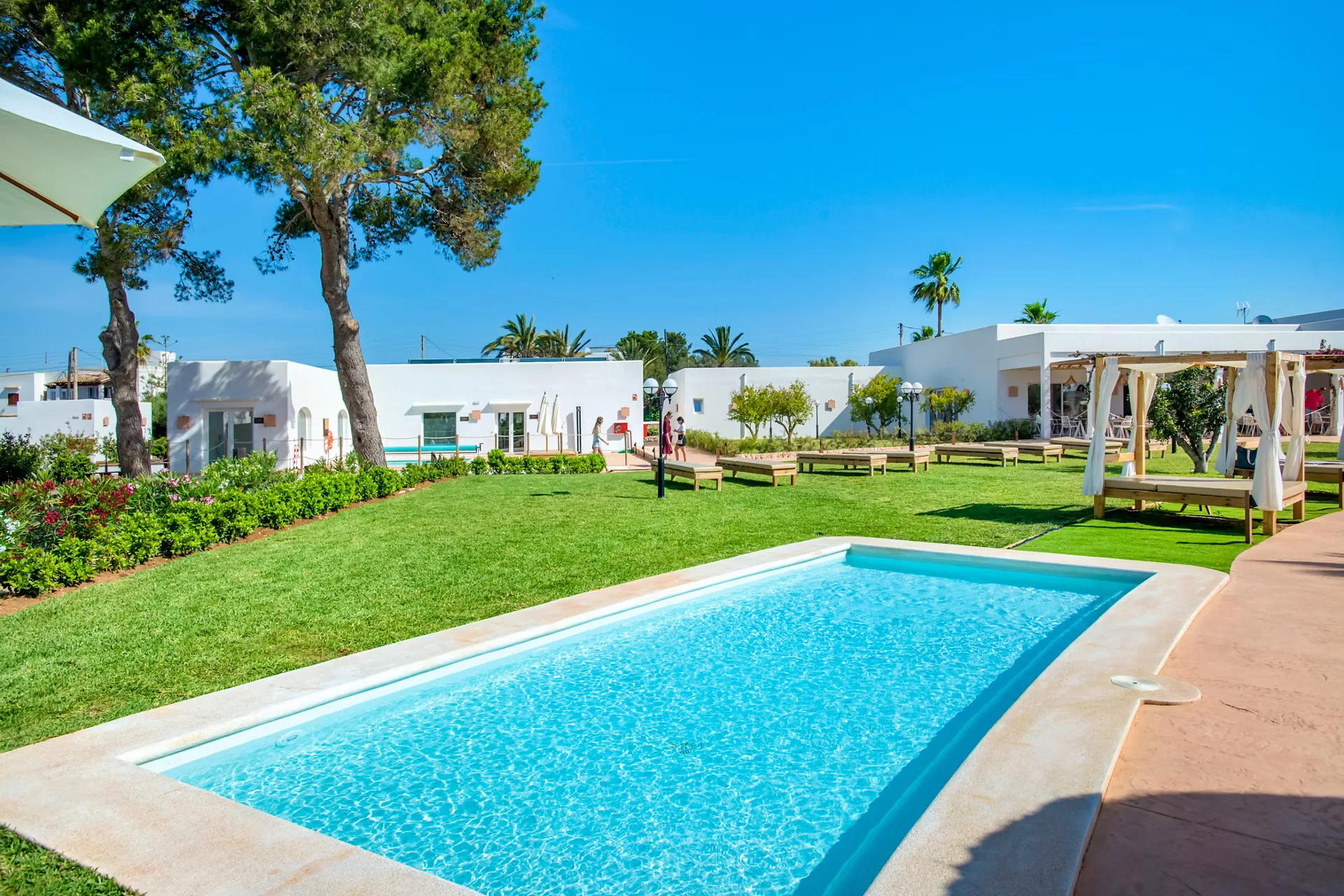 Eques Petit Resort