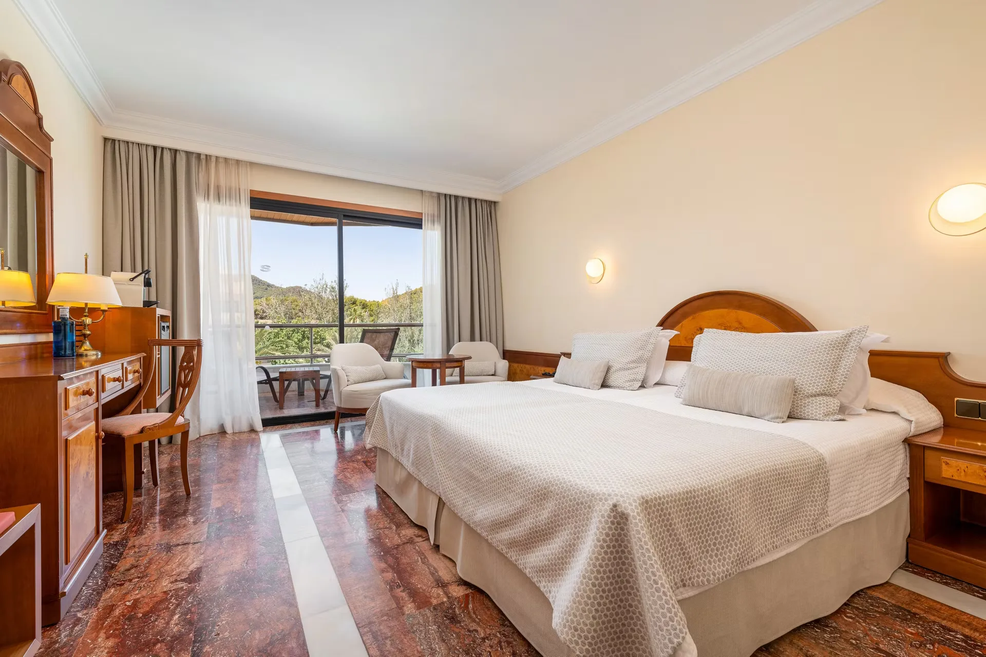 Hotel Serrano Palace
