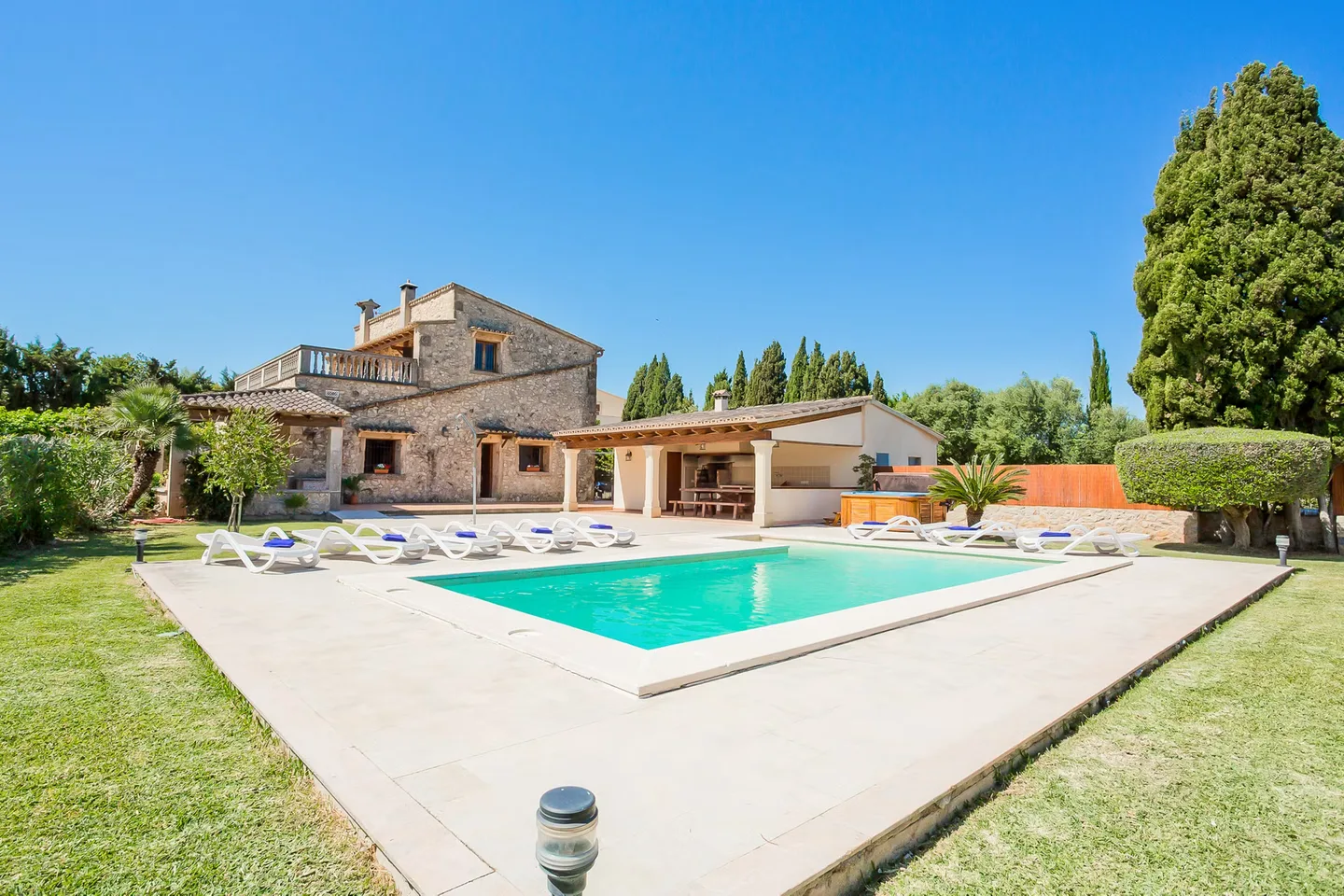 Villa Cifre