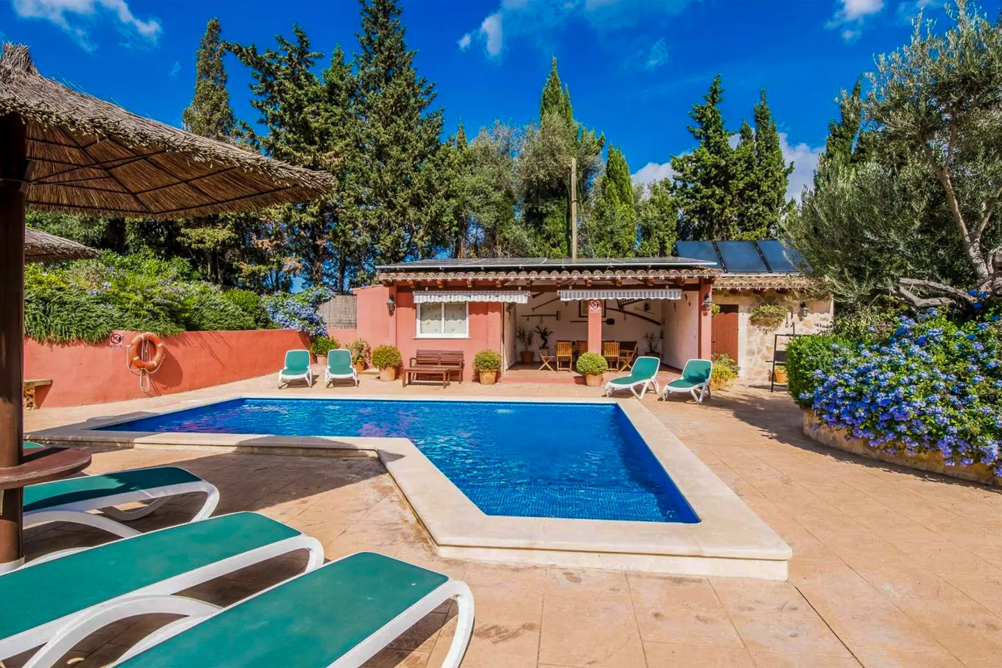 Villa Legendario